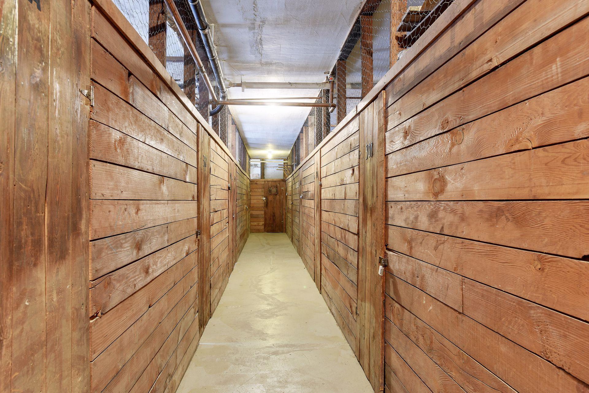 2519 Humboldt Avenue S Unit: 105