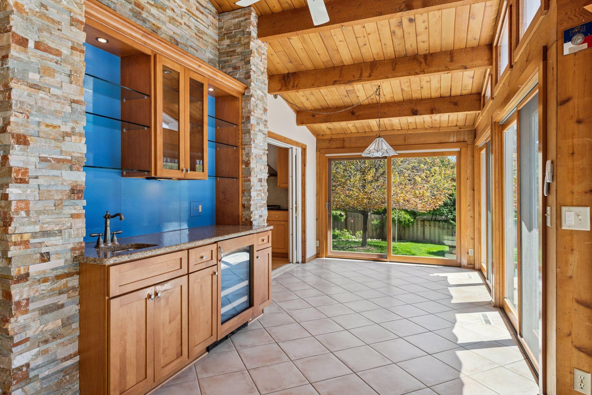 6401 Willow Wood Road