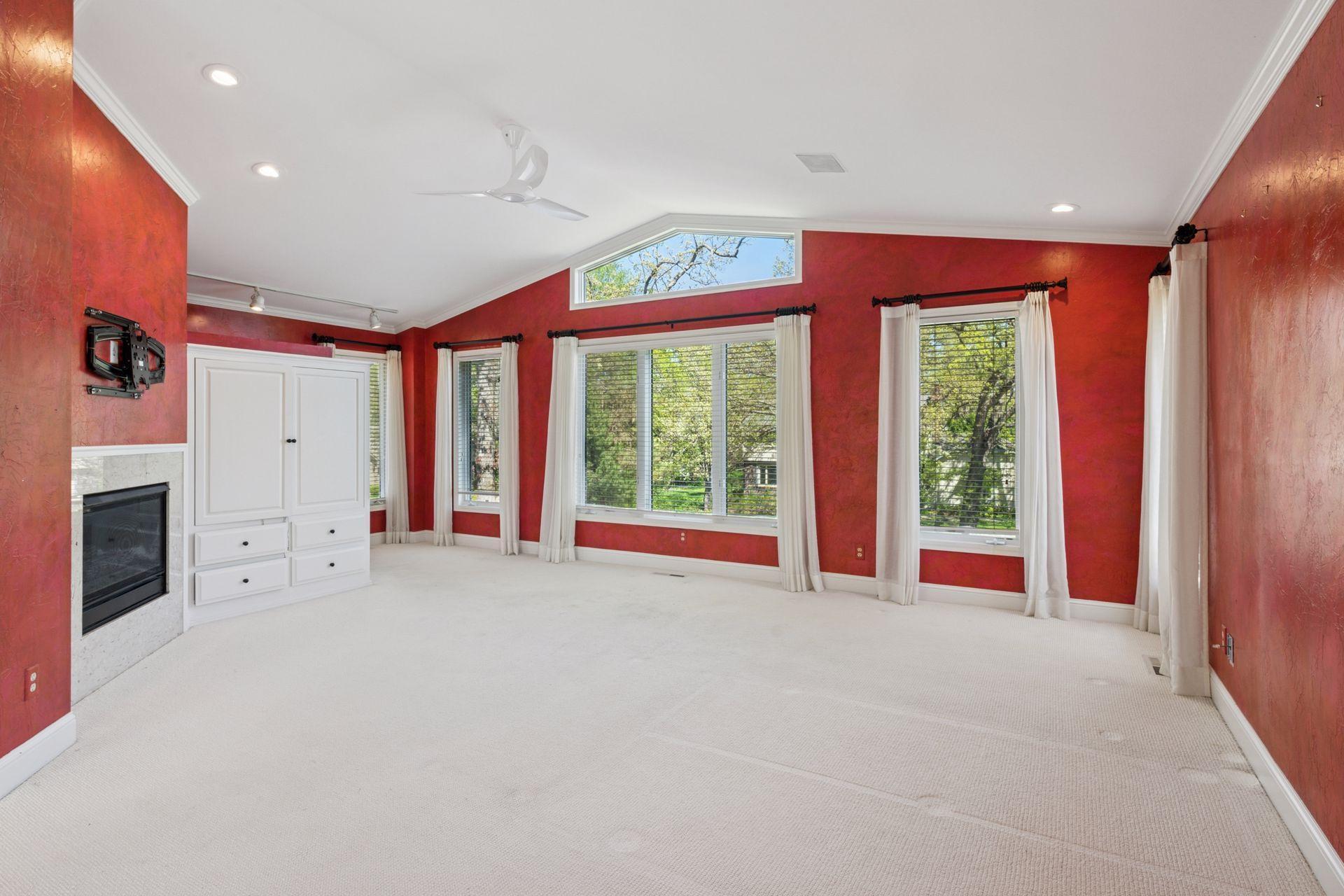 6401 Willow Wood Road