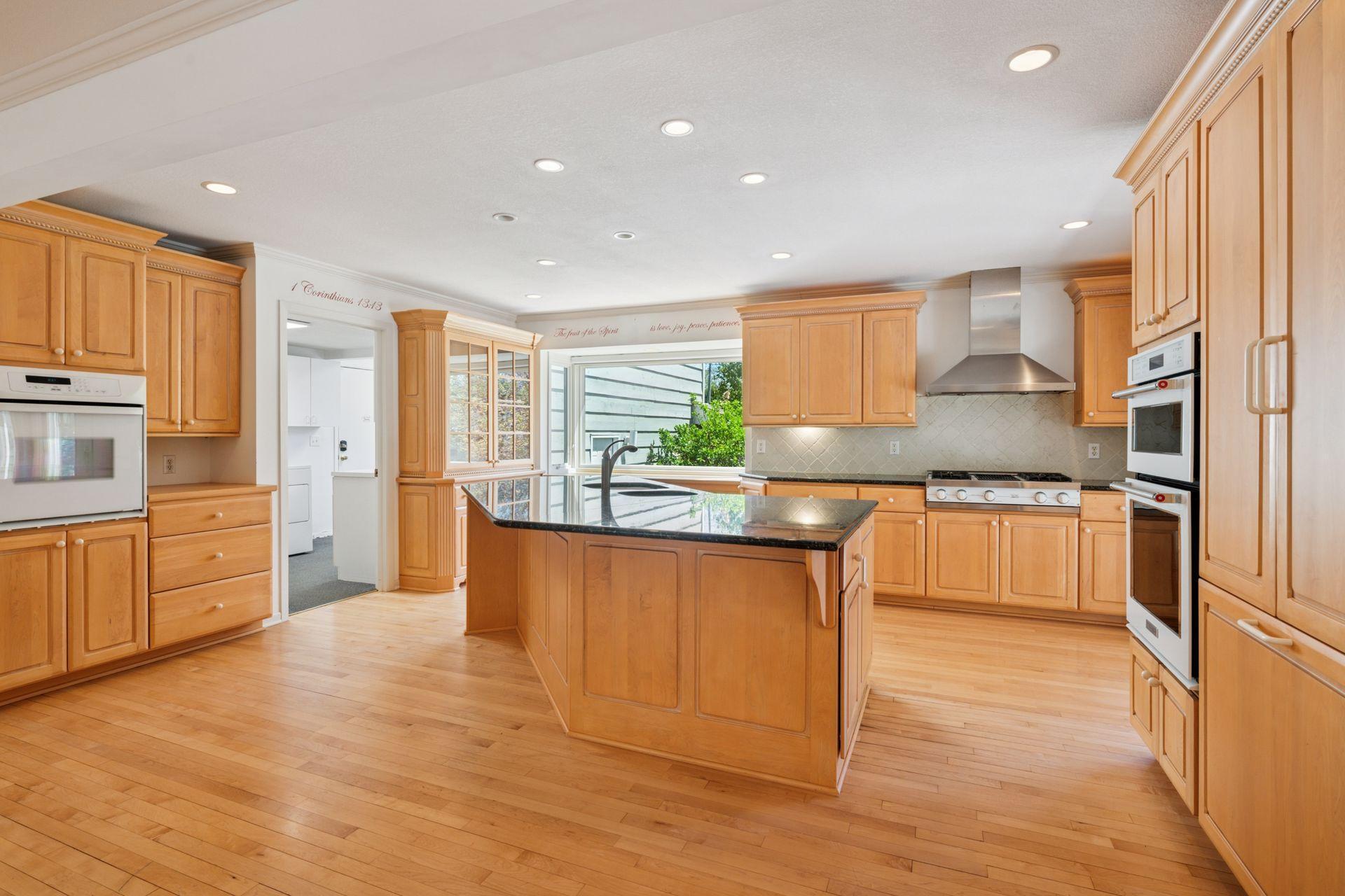 6401 Willow Wood Road