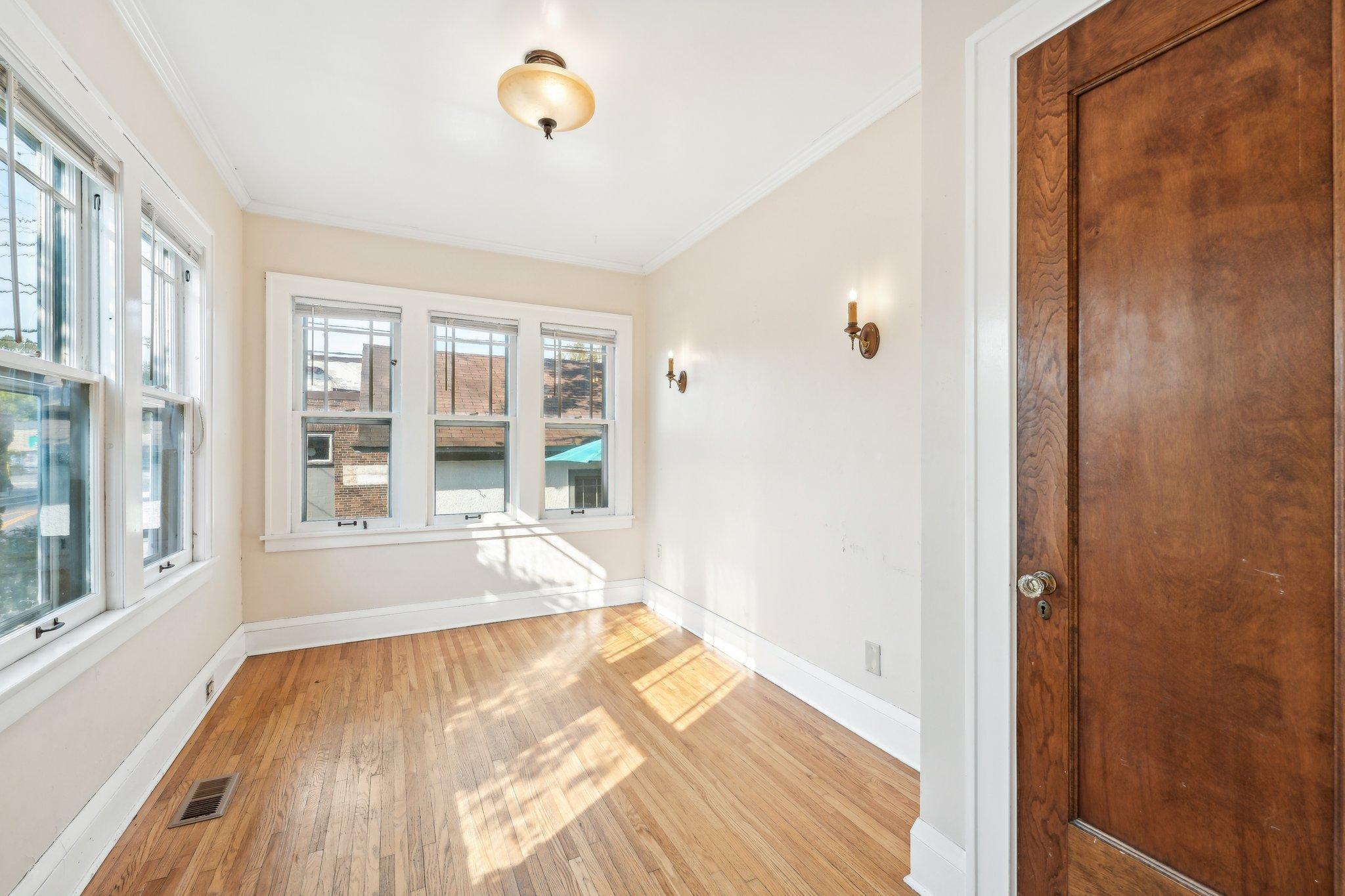 4952 Aldrich Avenue S