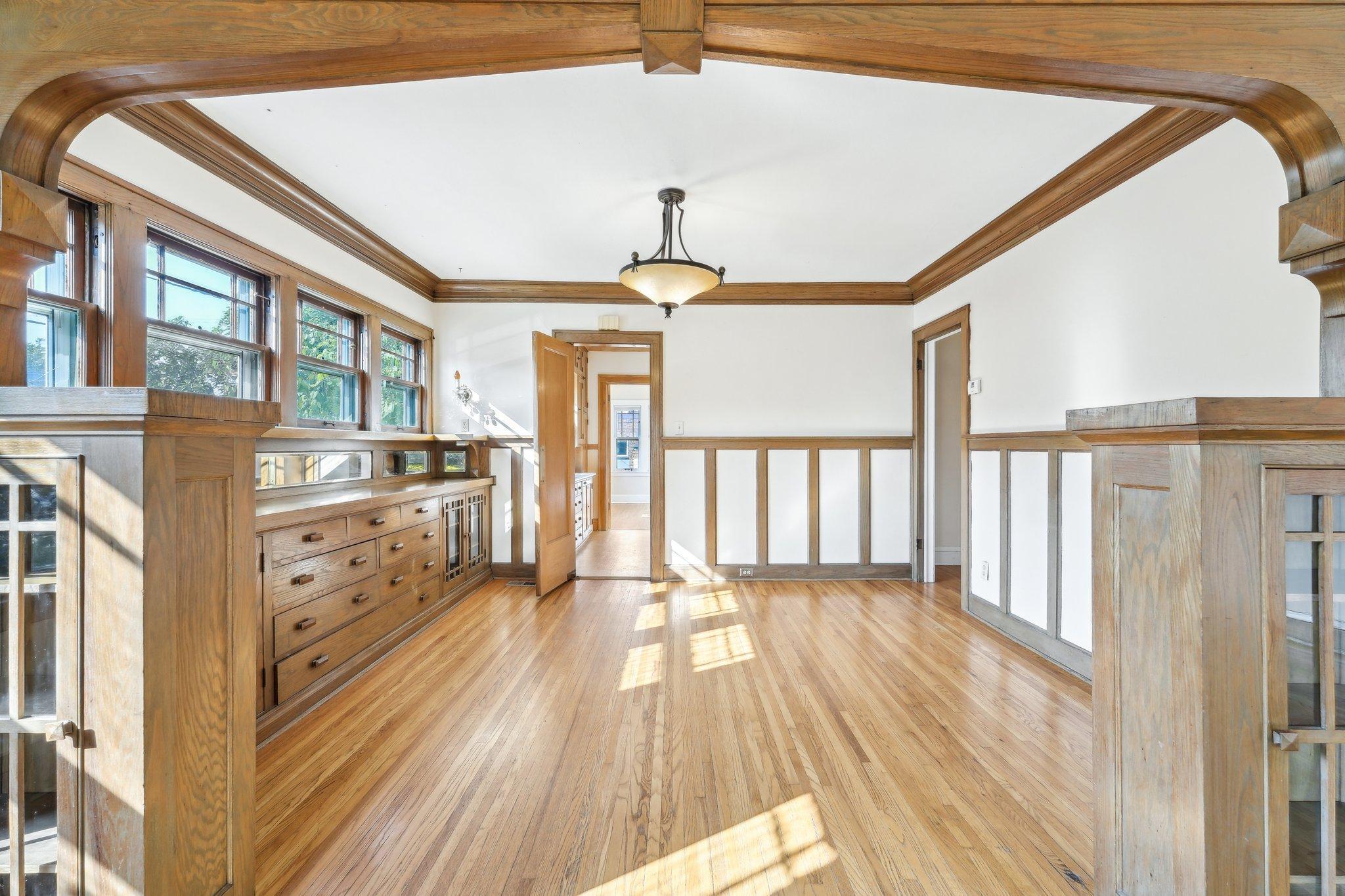 4952 Aldrich Avenue S