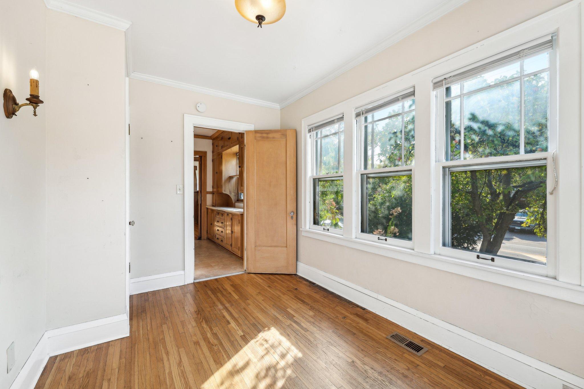 4952 Aldrich Avenue S