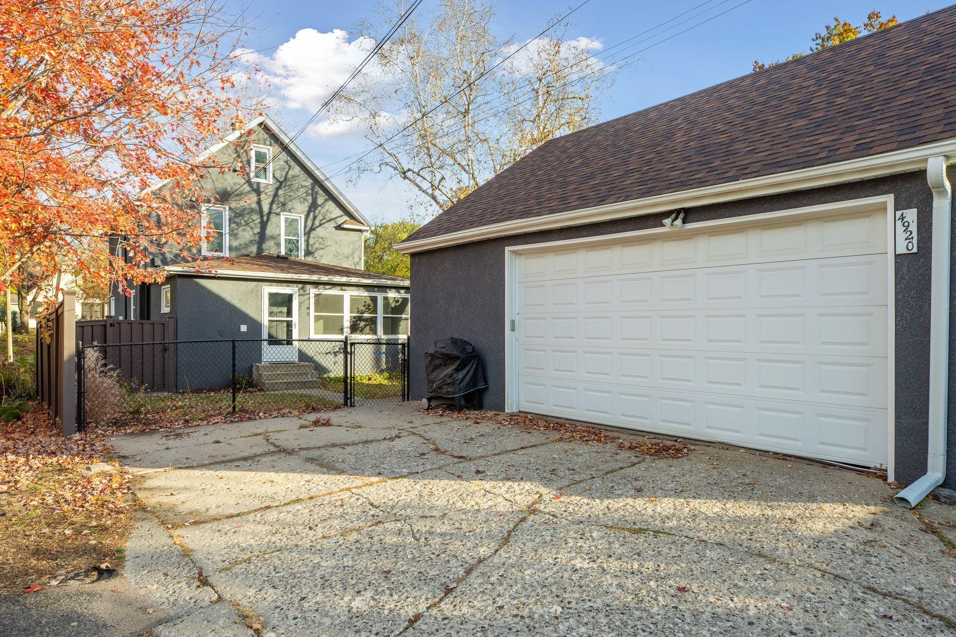 4920 Zenith Avenue S