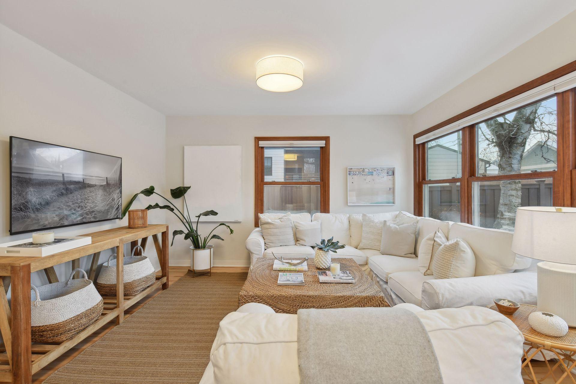 4920 Zenith Avenue S