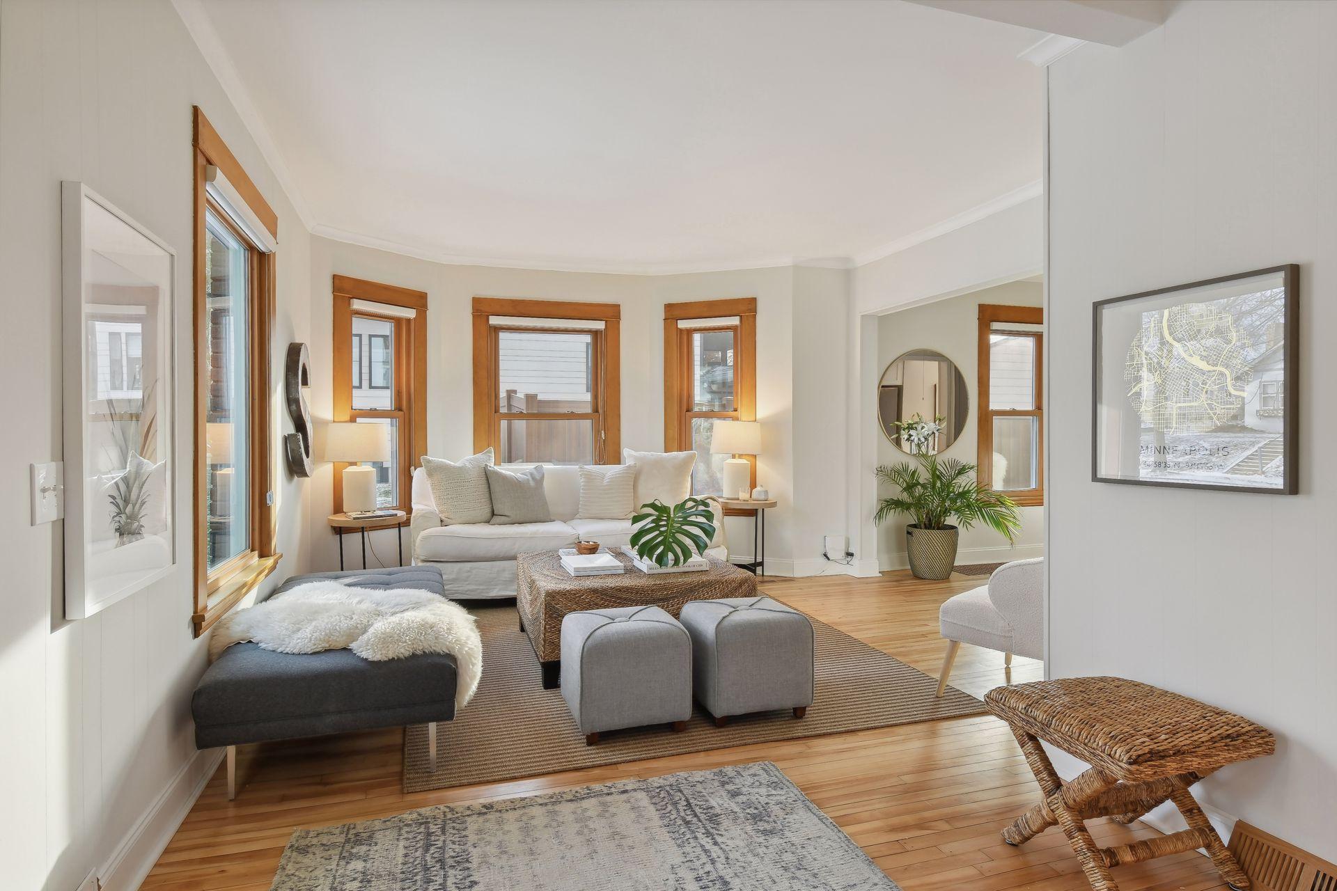 4920 Zenith Avenue S