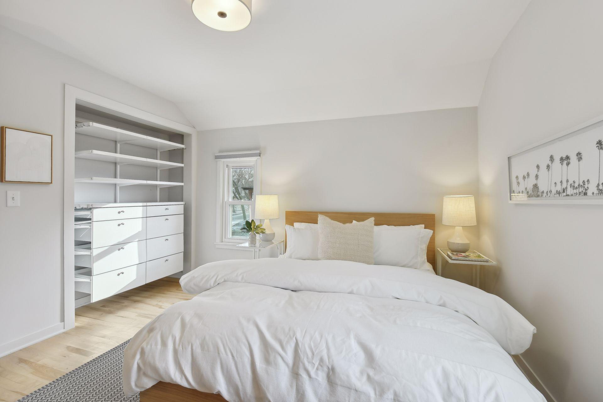 4920 Zenith Avenue S