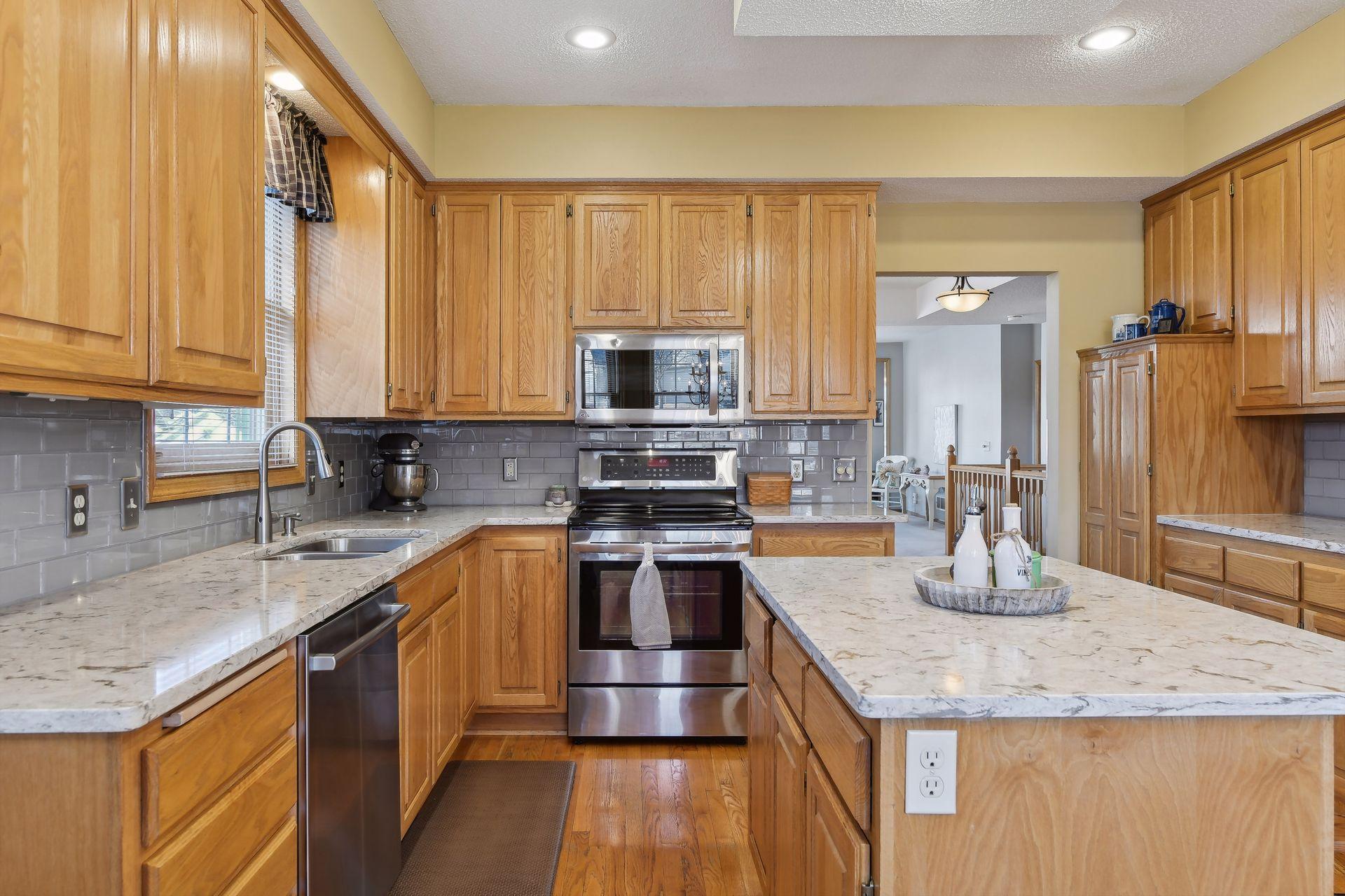 16323 Crystal Hills Drive