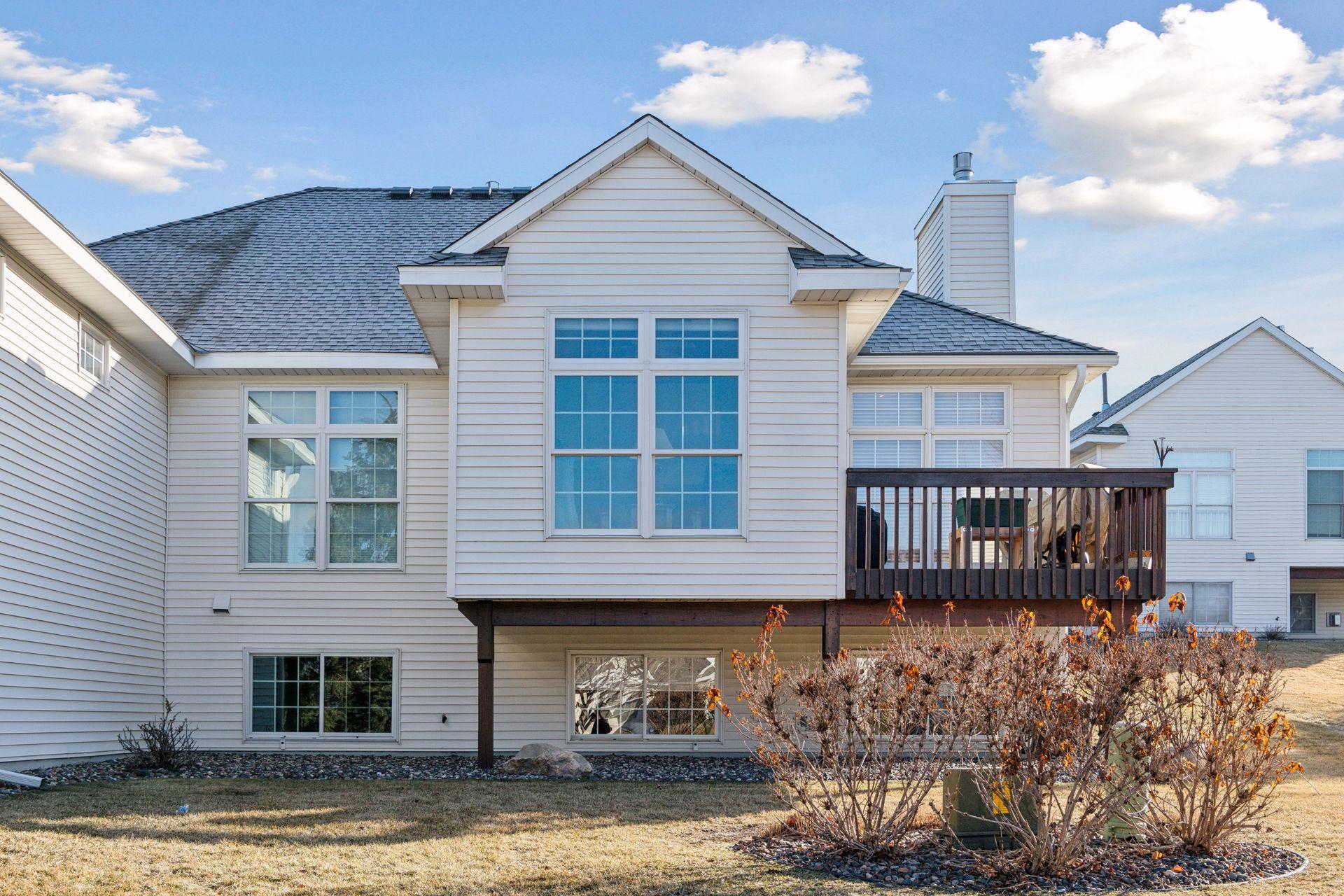 16323 Crystal Hills Drive