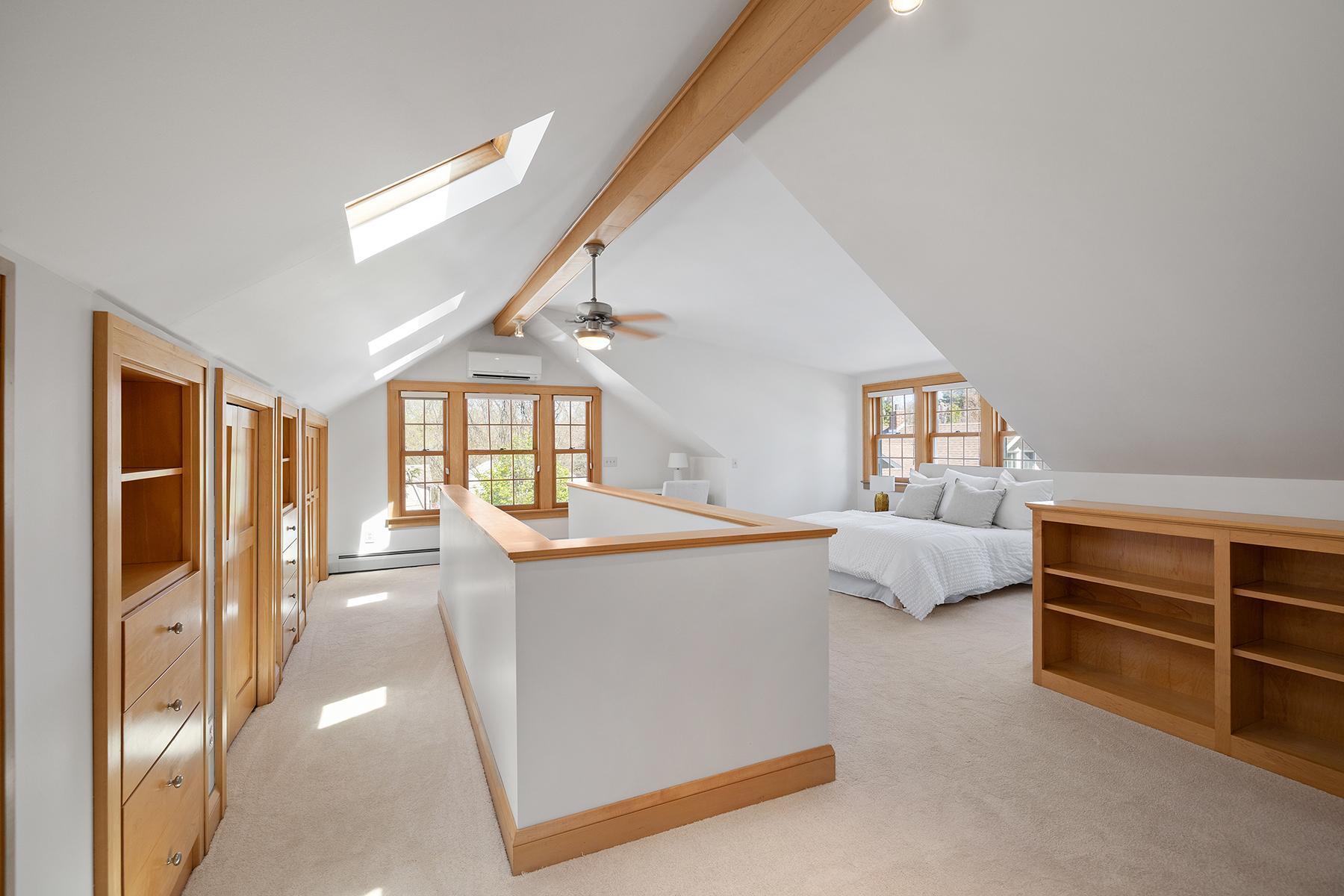 1118 W 53rd Street