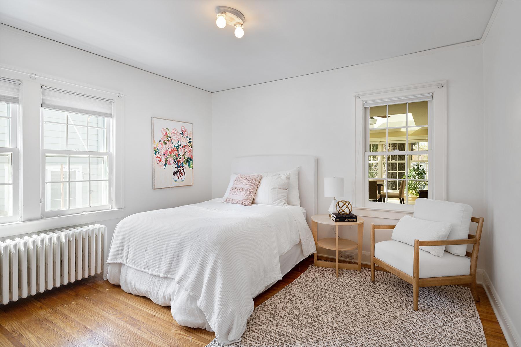 1118 W 53rd Street