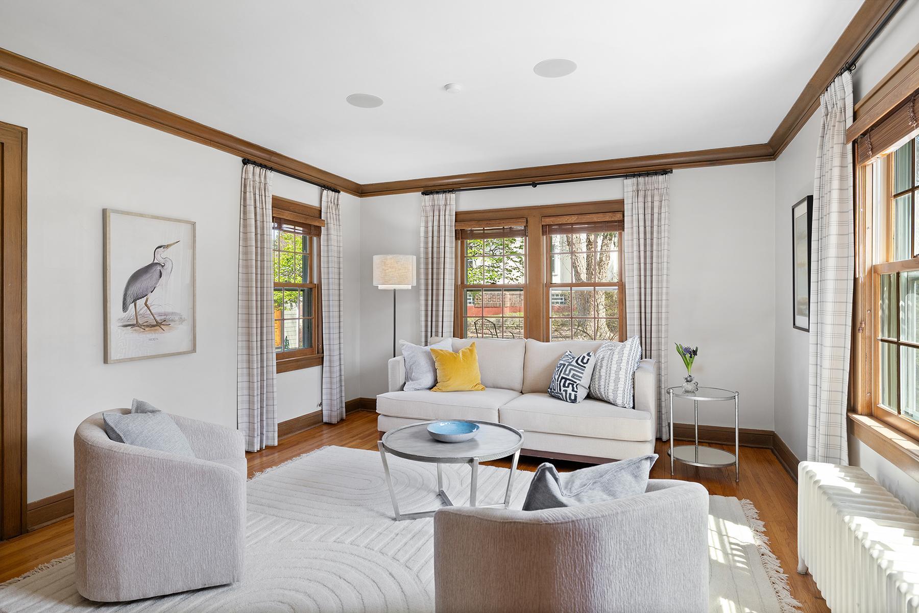 1118 W 53rd Street