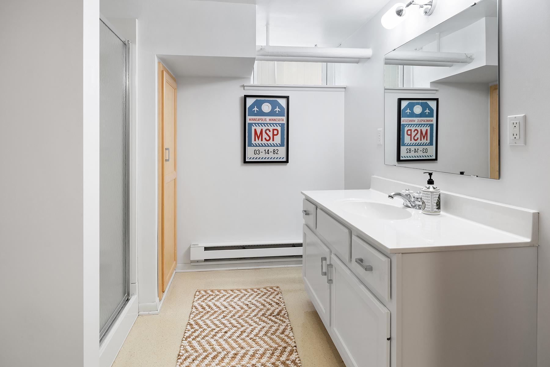 1118 W 53rd Street