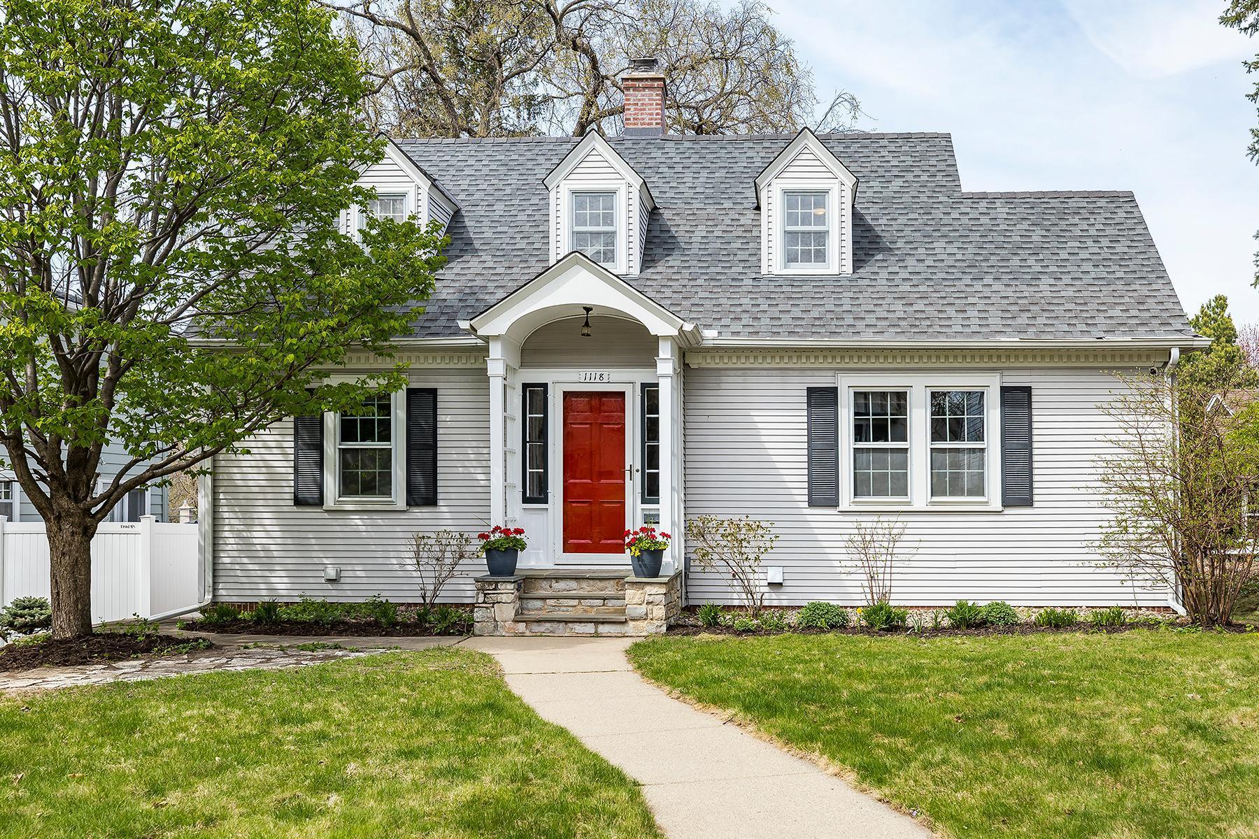 1118 W 53rd Street