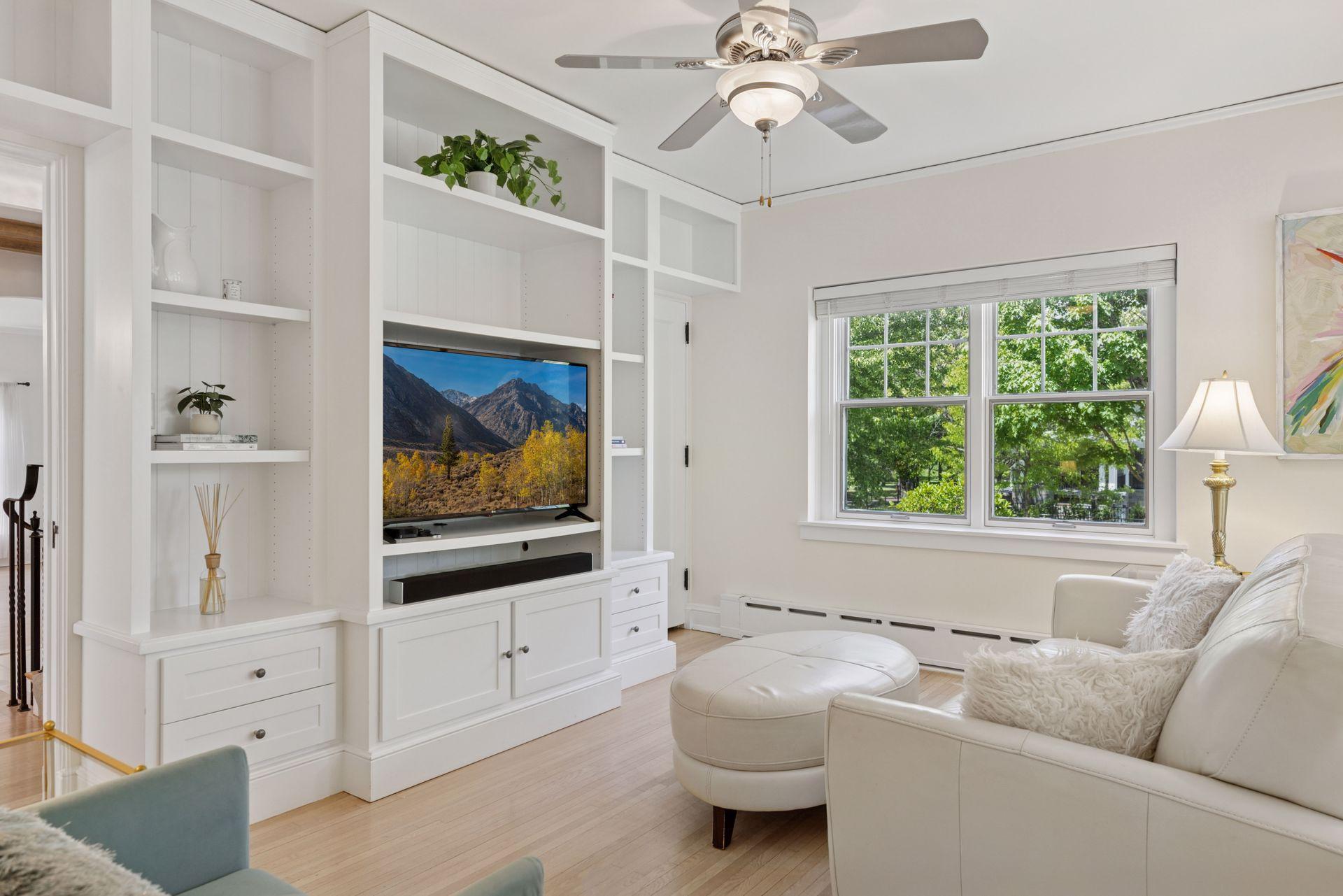4201 Dupont Avenue S