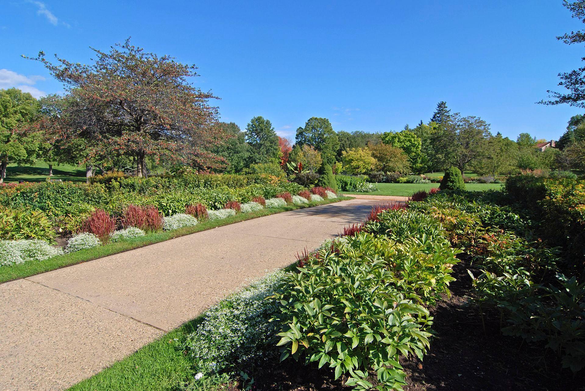 4201 Dupont Avenue S