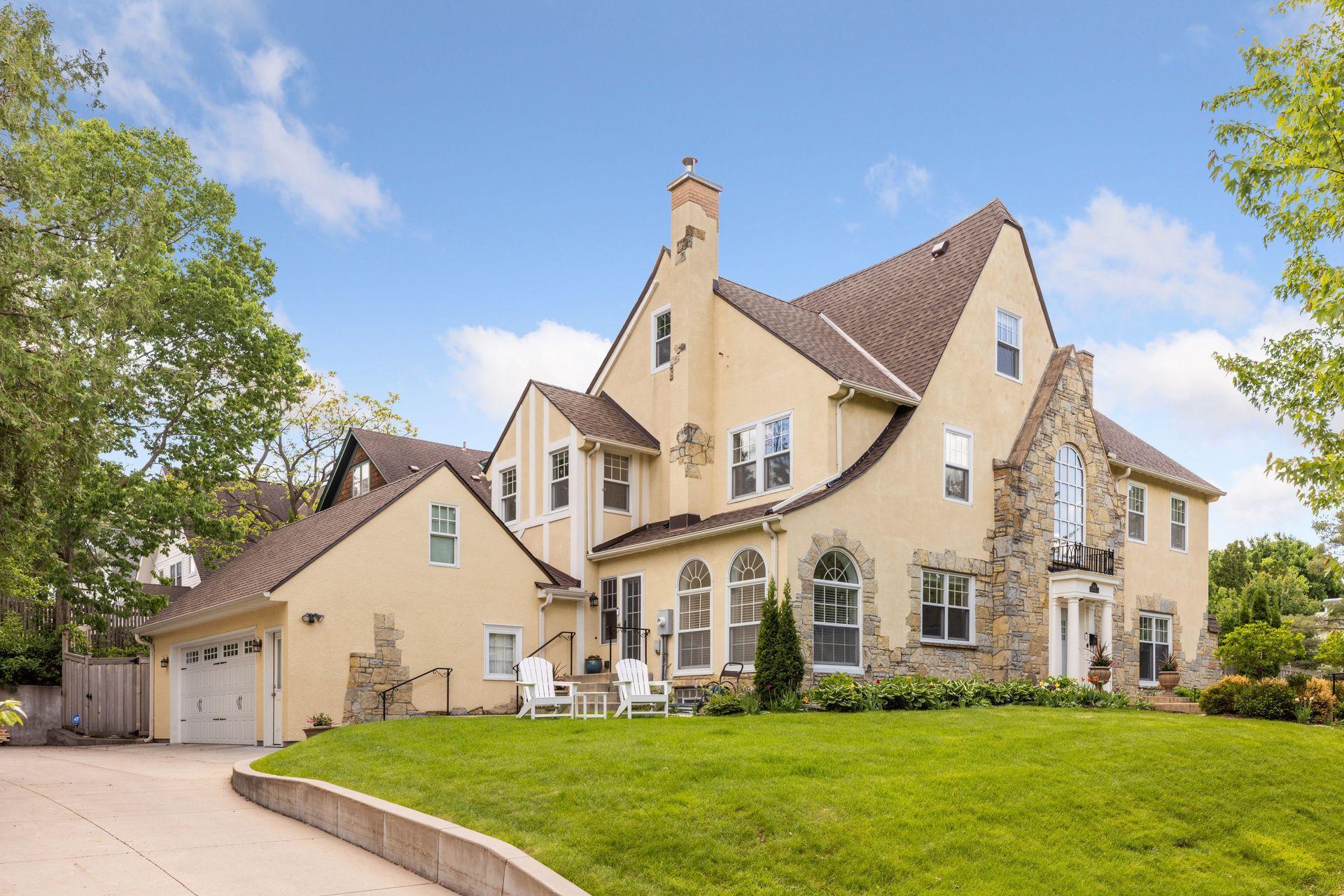 4201 Dupont Avenue S