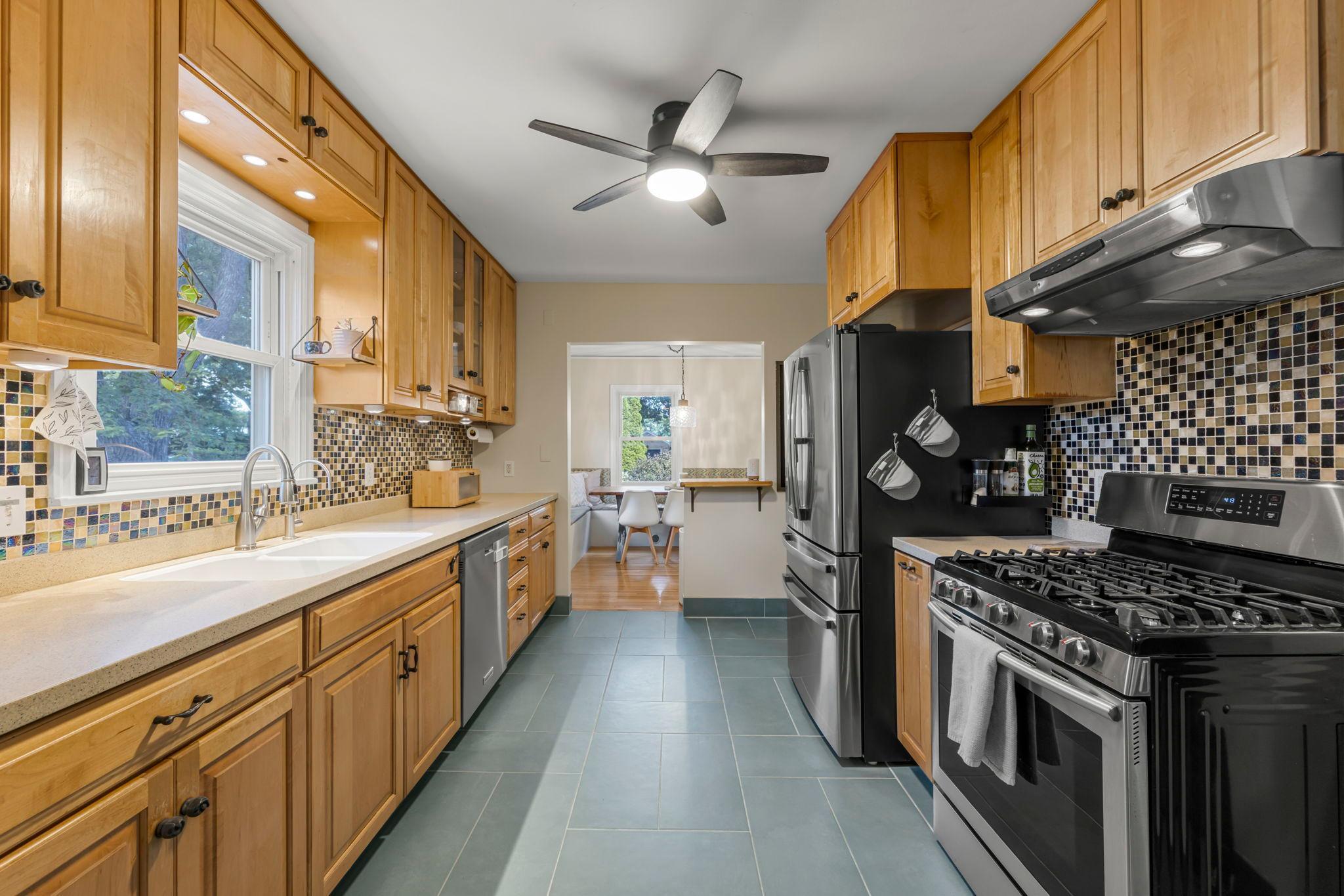 20 18th Avenue S