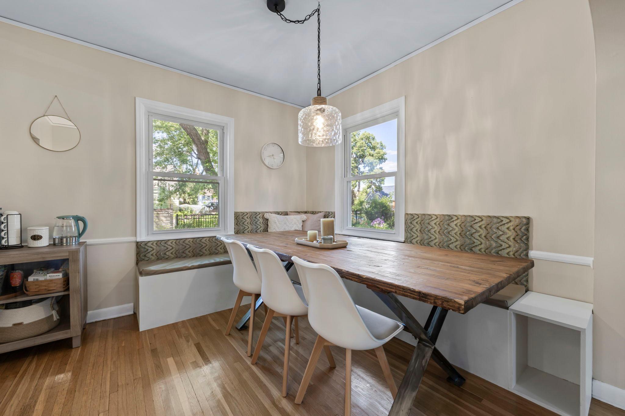 20 18th Avenue S