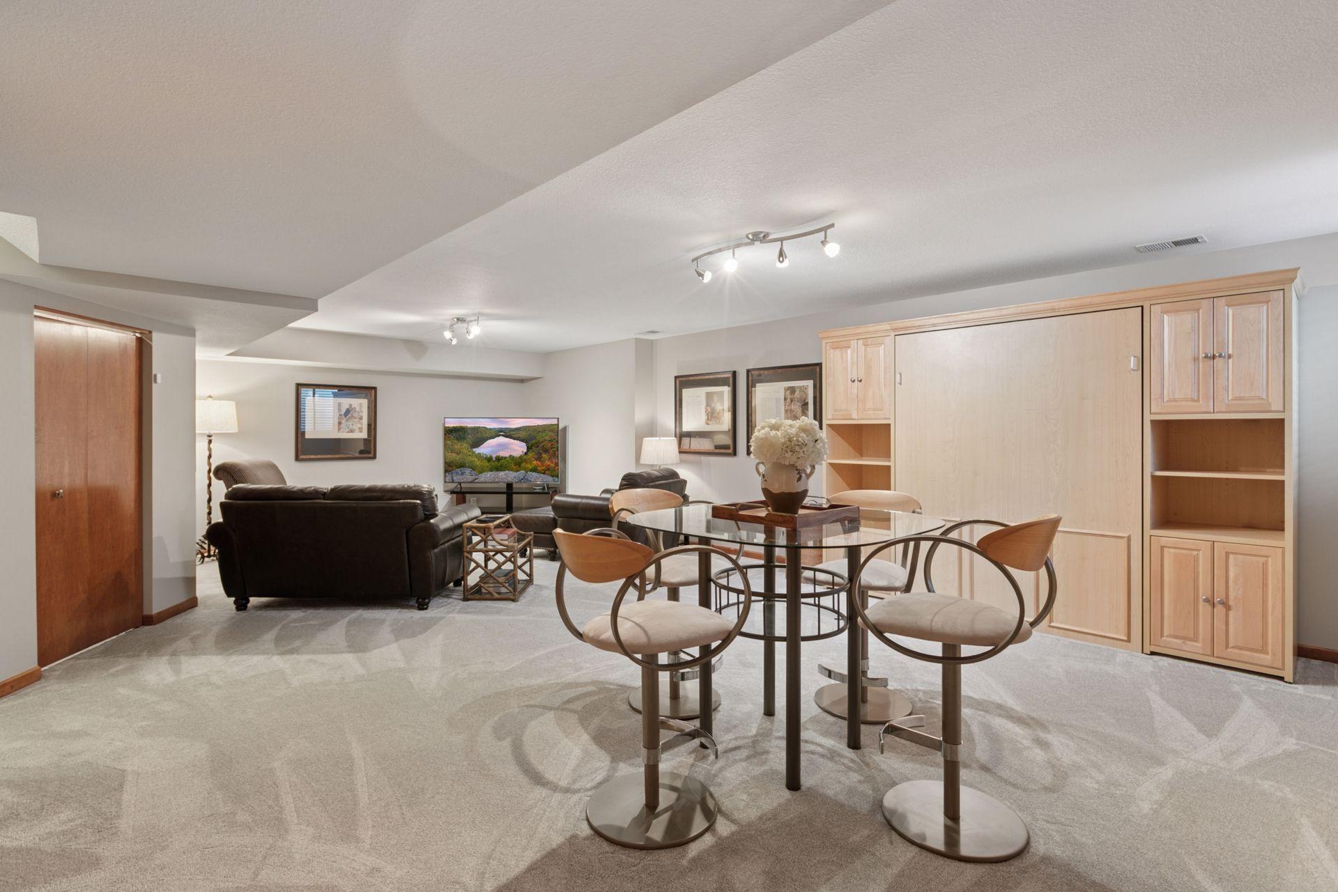 5002 Sheridan Avenue S