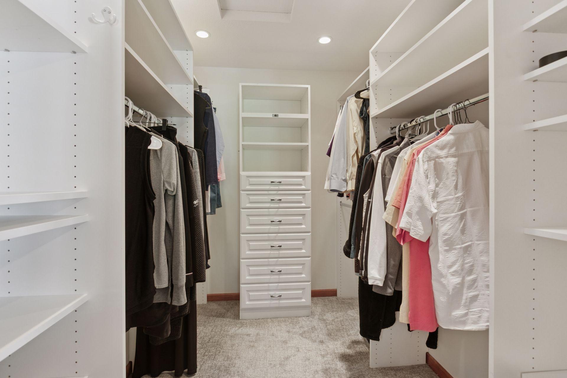 5002 Sheridan Avenue S