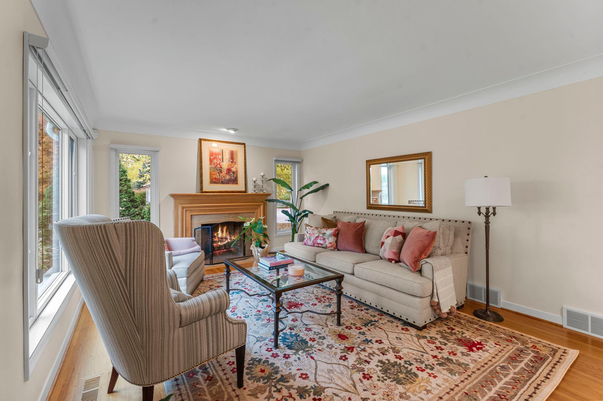 407 Turners Crossroad N