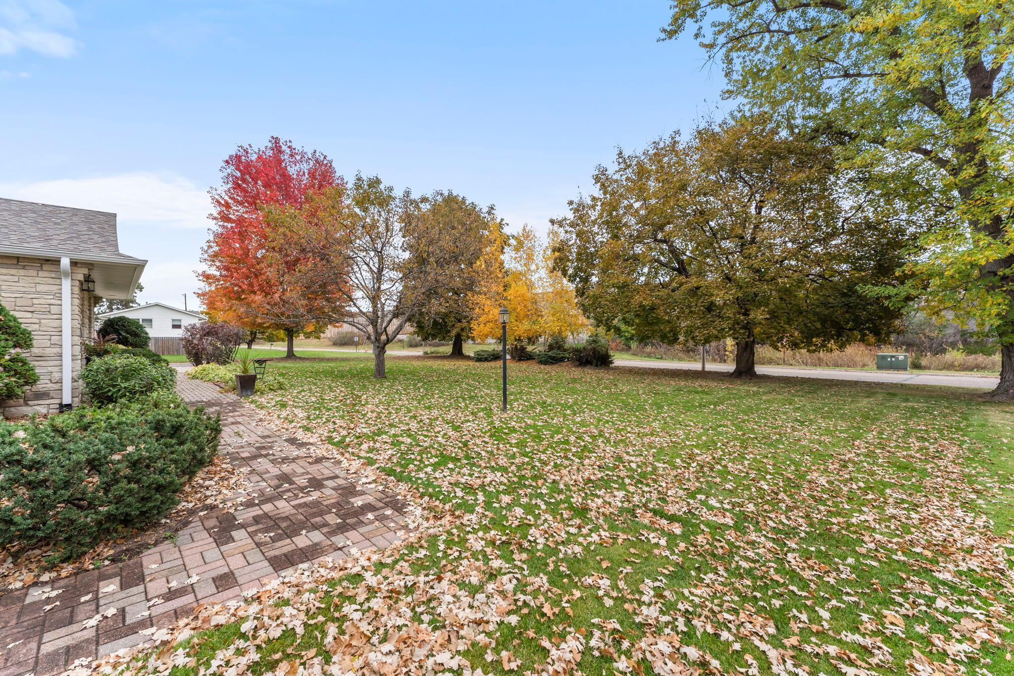 407 Turners Crossroad N