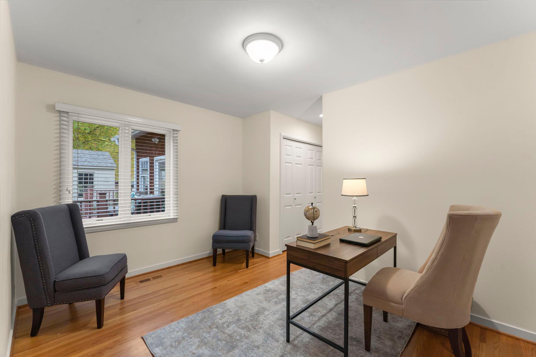 407 Turners Crossroad N