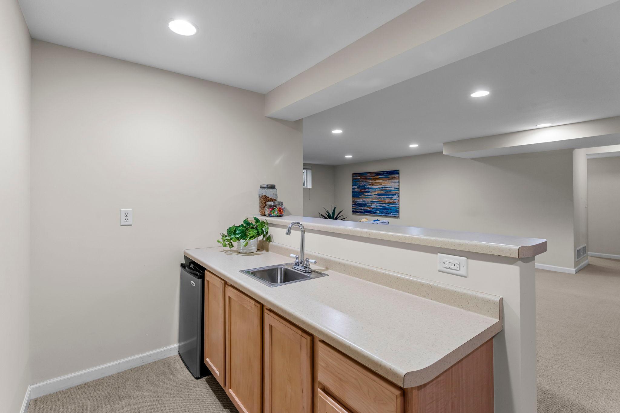 407 Turners Crossroad N