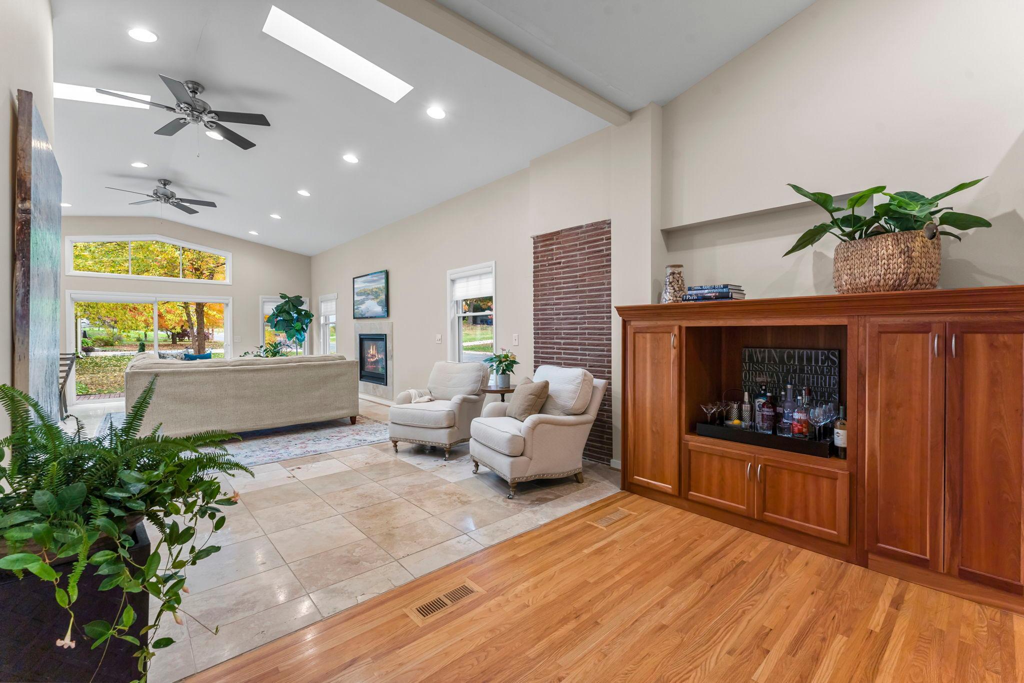 407 Turners Crossroad N