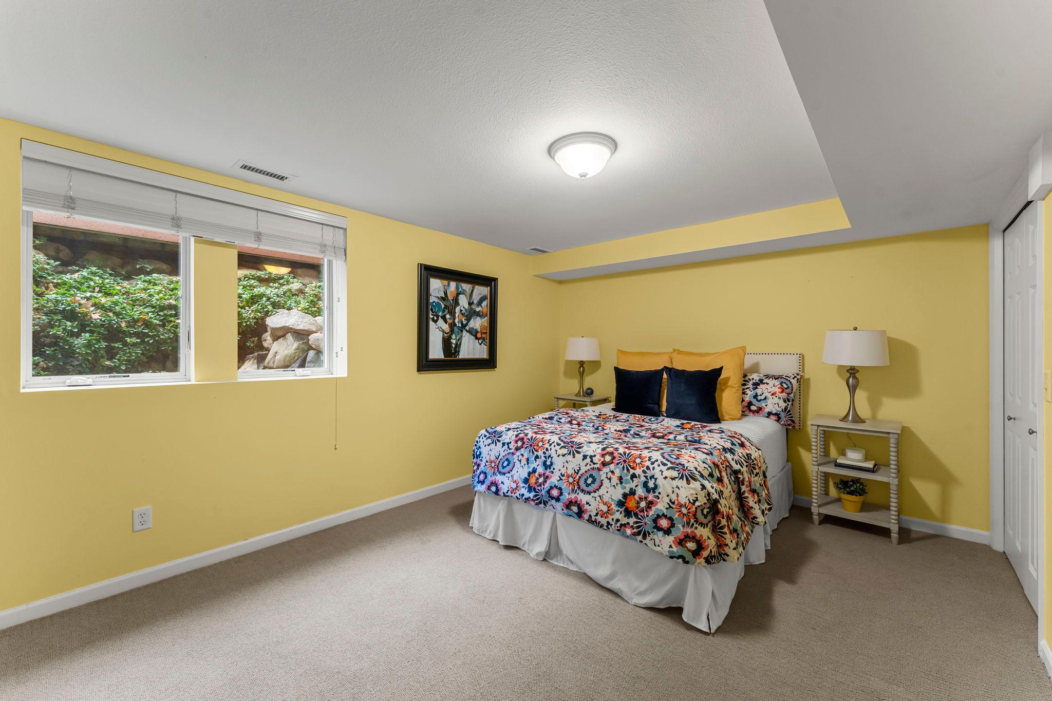 407 Turners Crossroad N