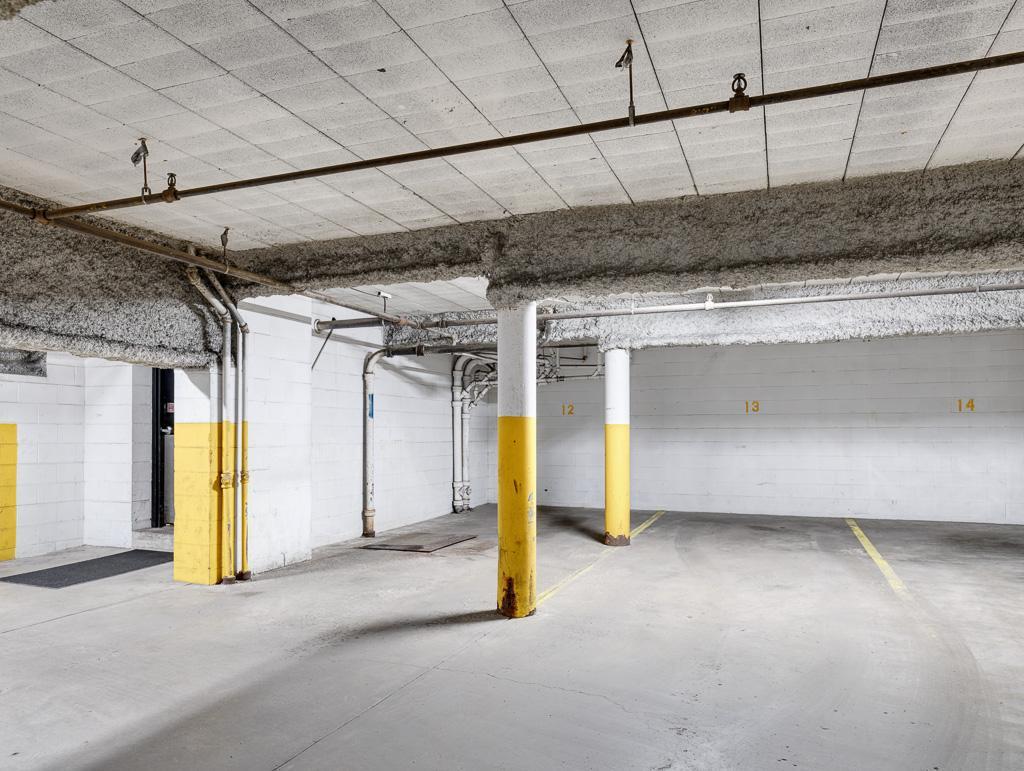 2727 W 43rd Street Unit: 409