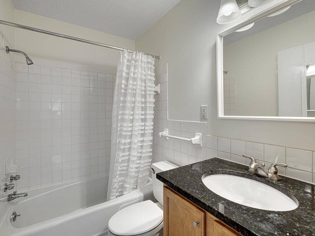 2727 W 43rd Street Unit: 409