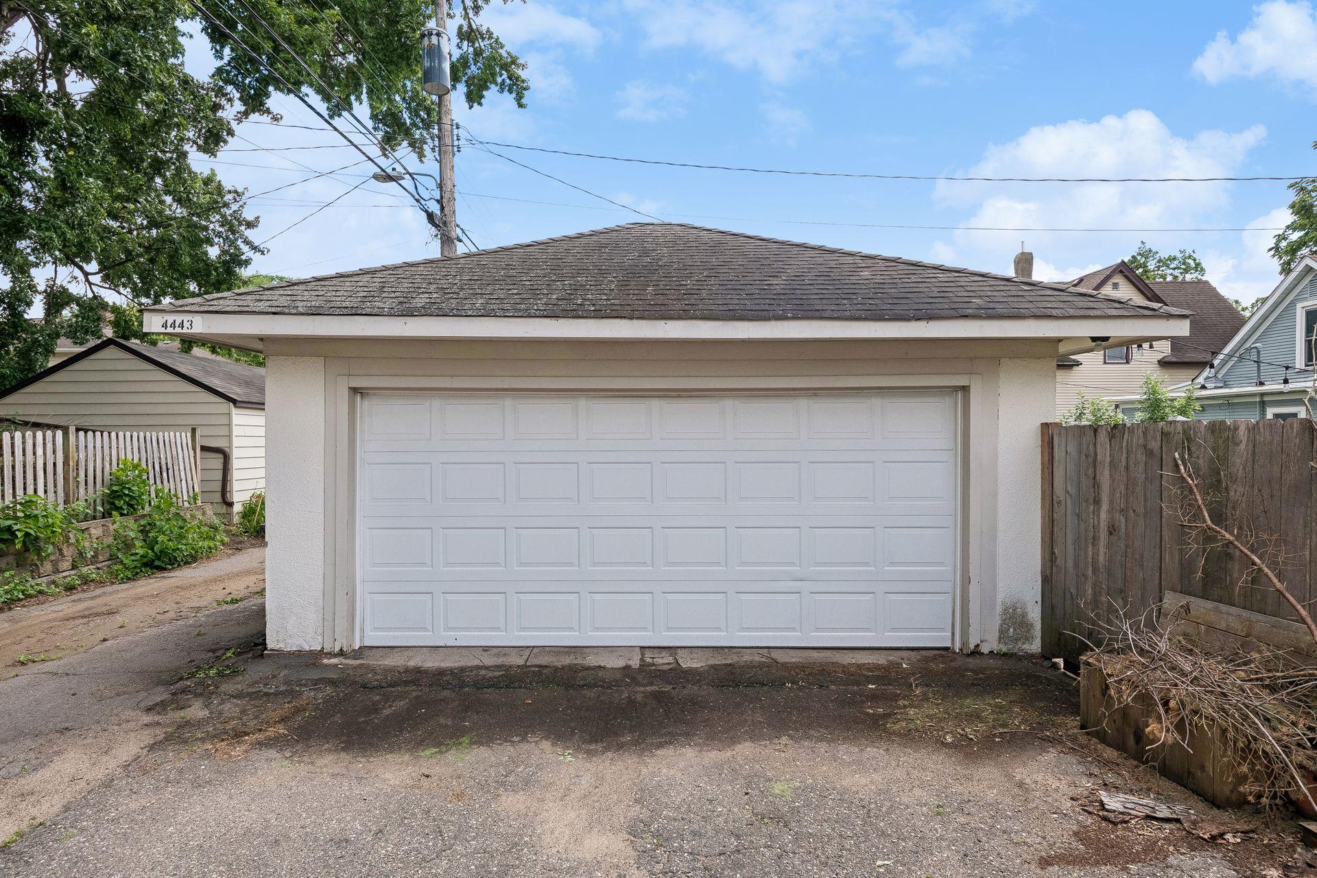4443 Pleasant Avenue