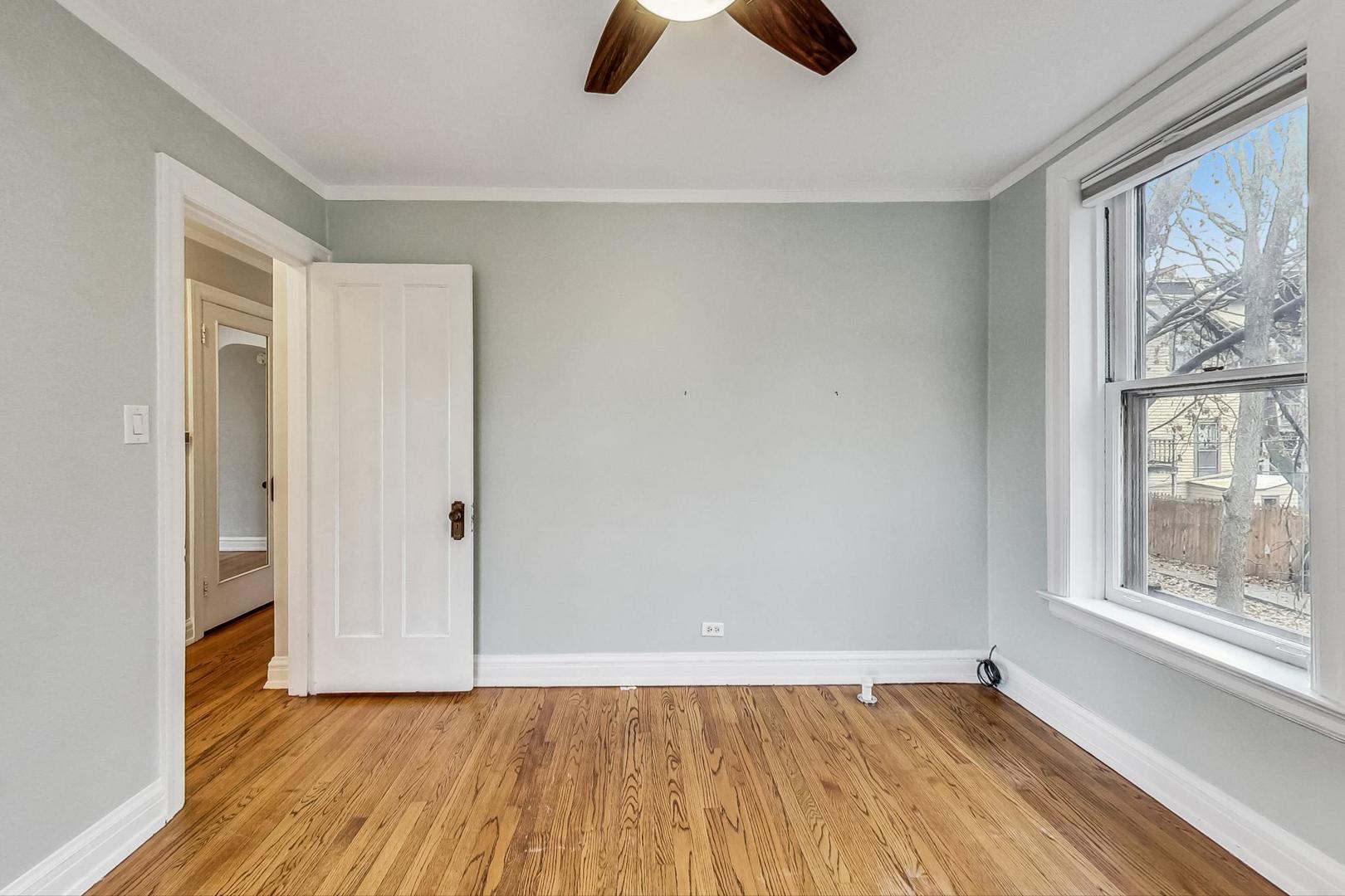 1136 Ontario Street Unit: 1D