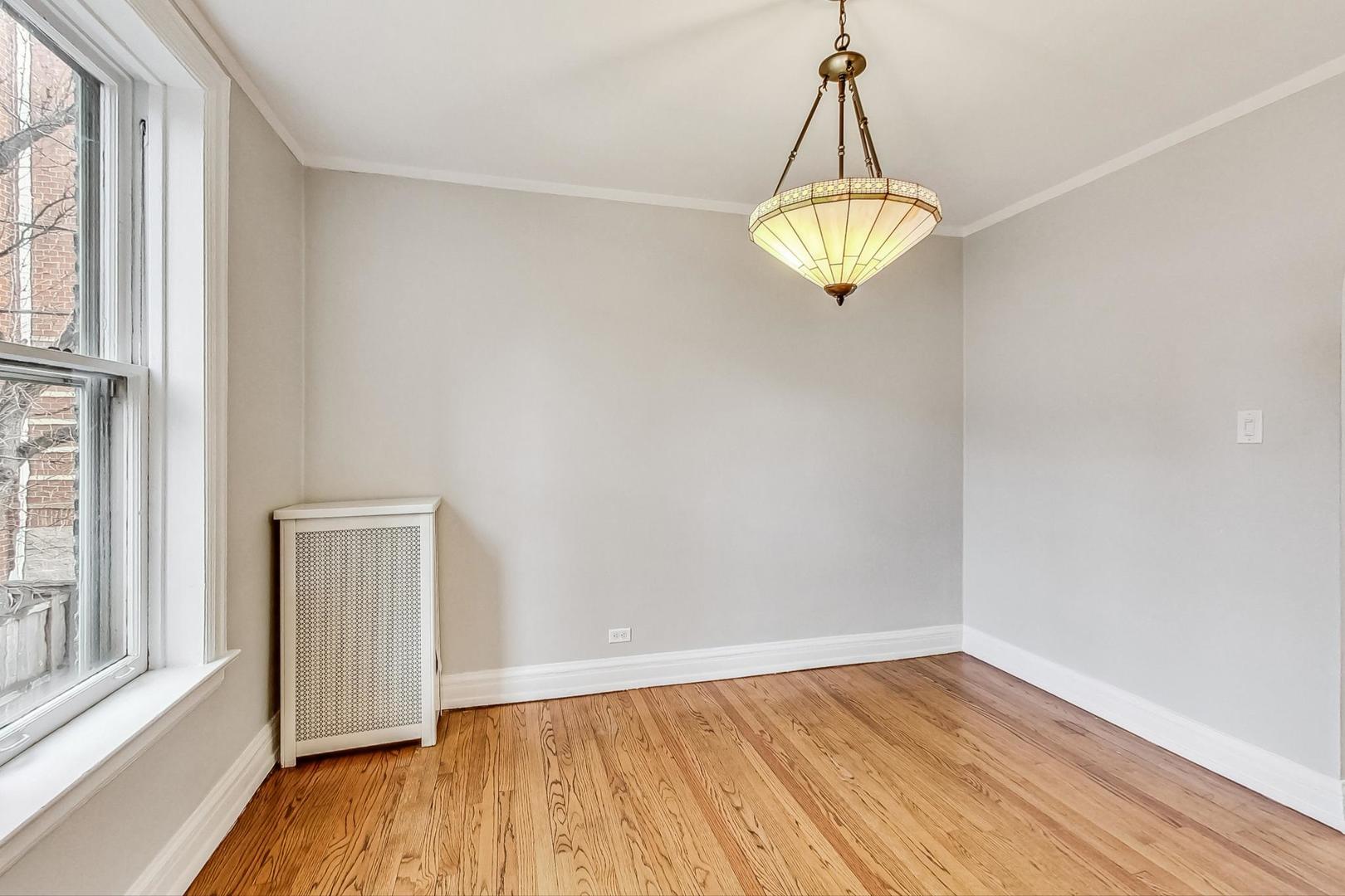 1136 Ontario Street Unit: 1D
