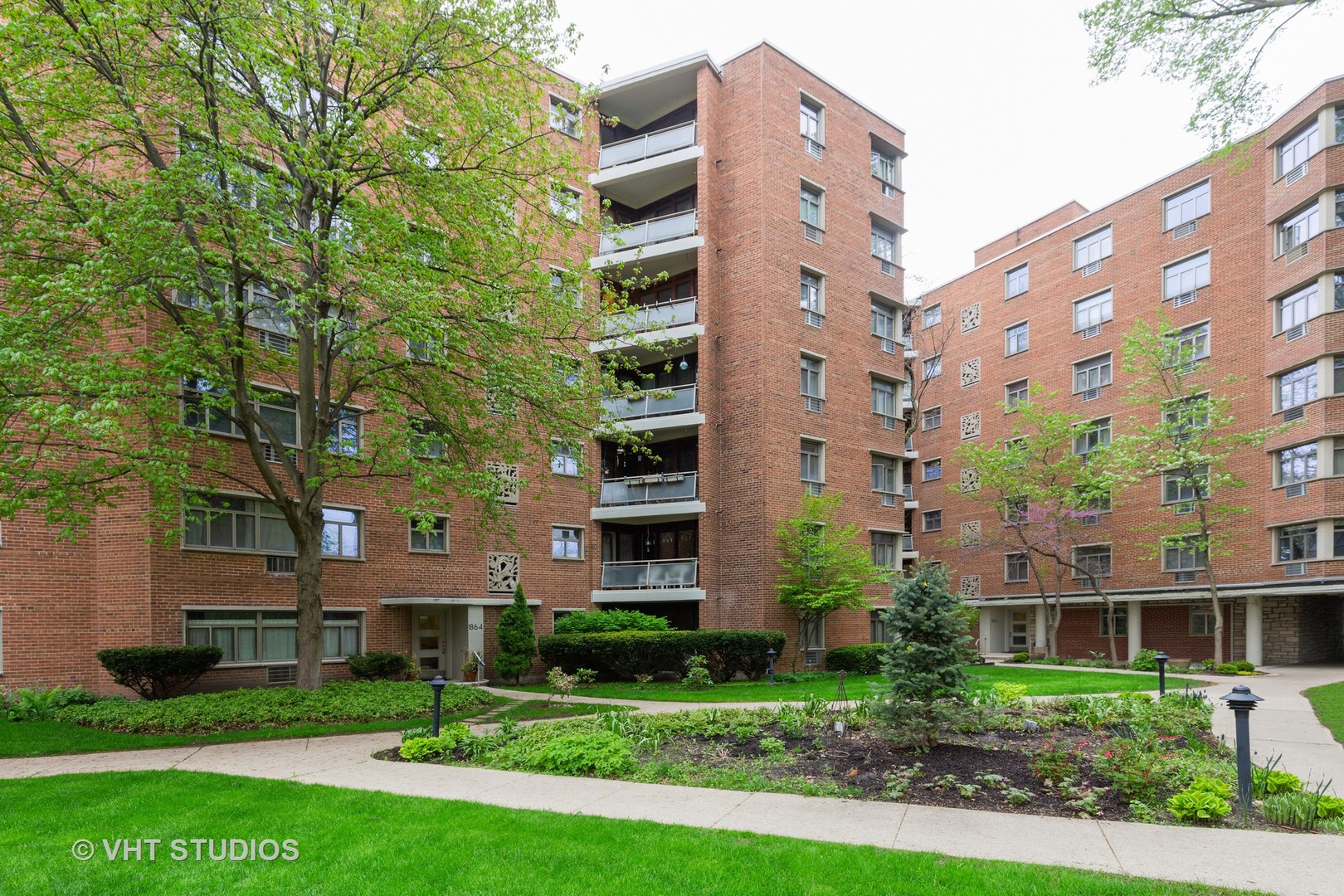 1864 Sherman Avenue Unit: 3NE