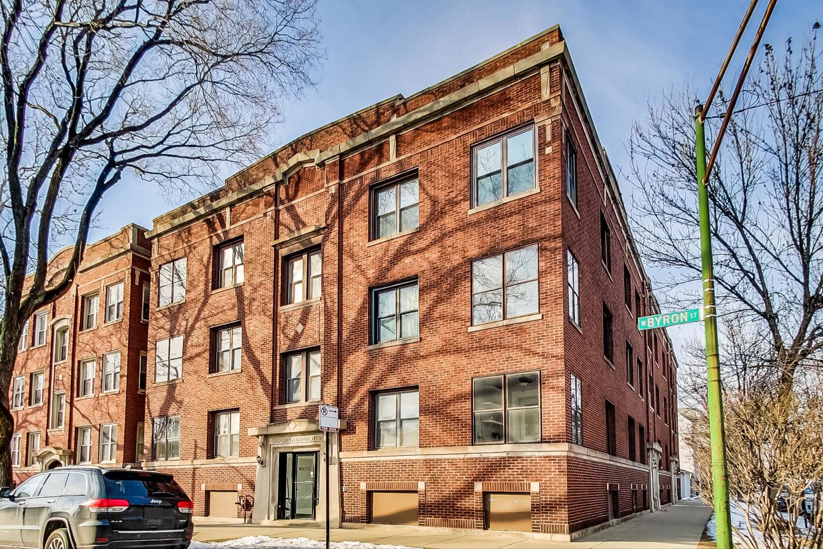 1902 W Byron Street Unit: 3