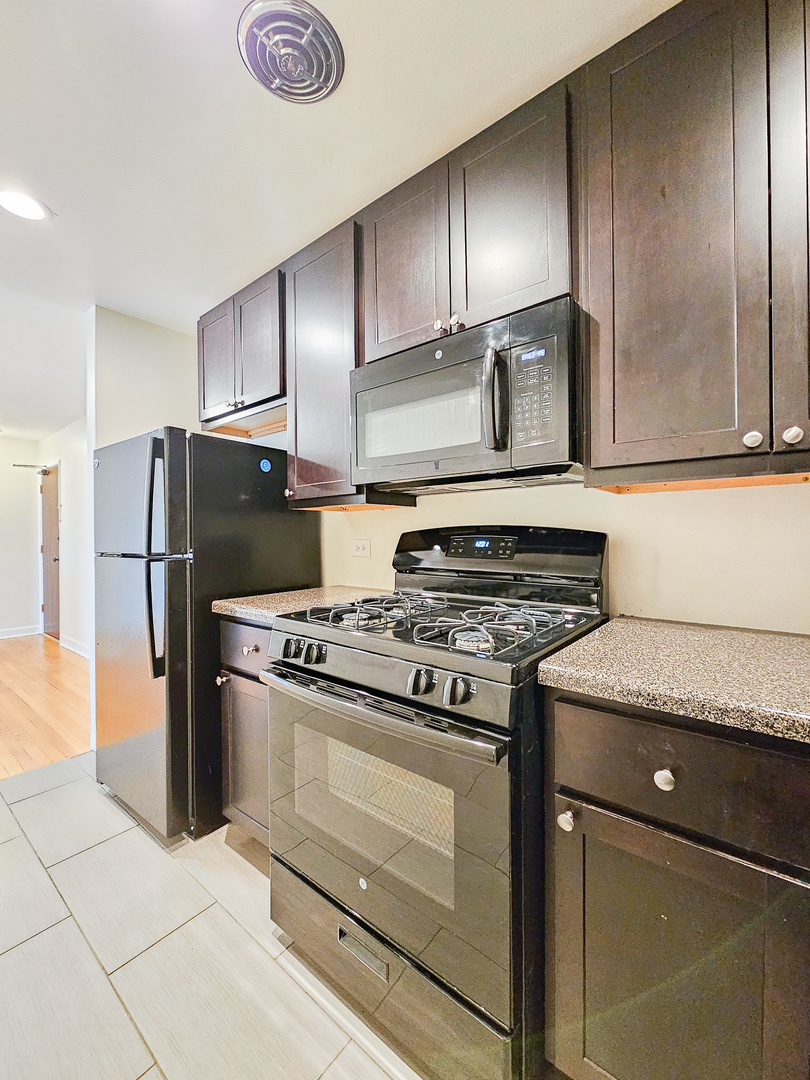 1775 W Highland Avenue Unit: 108