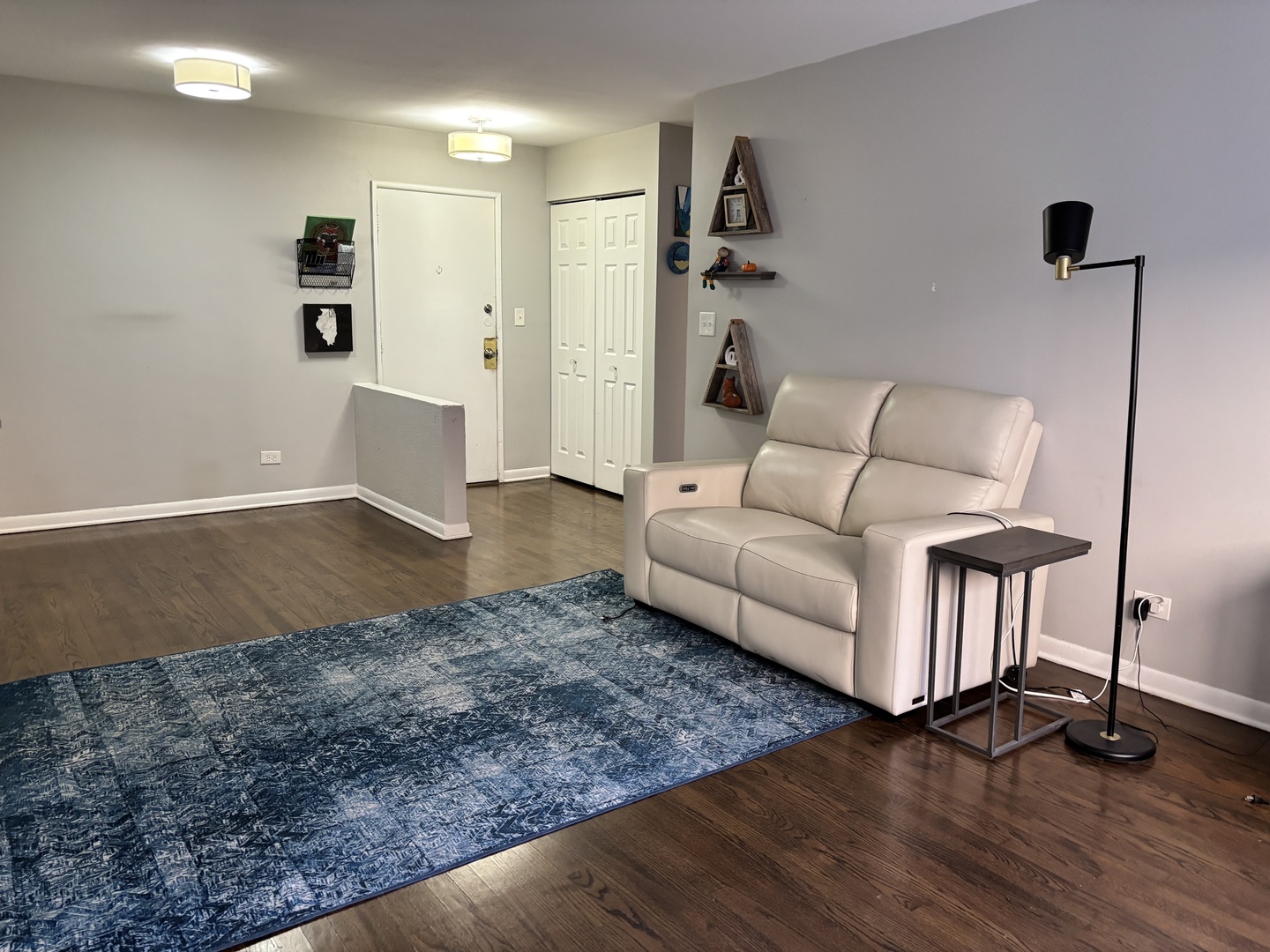 1441 W Farwell Avenue Unit: 3B
