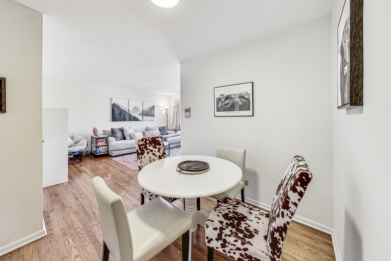 707 Hinman Avenue Unit: 2C