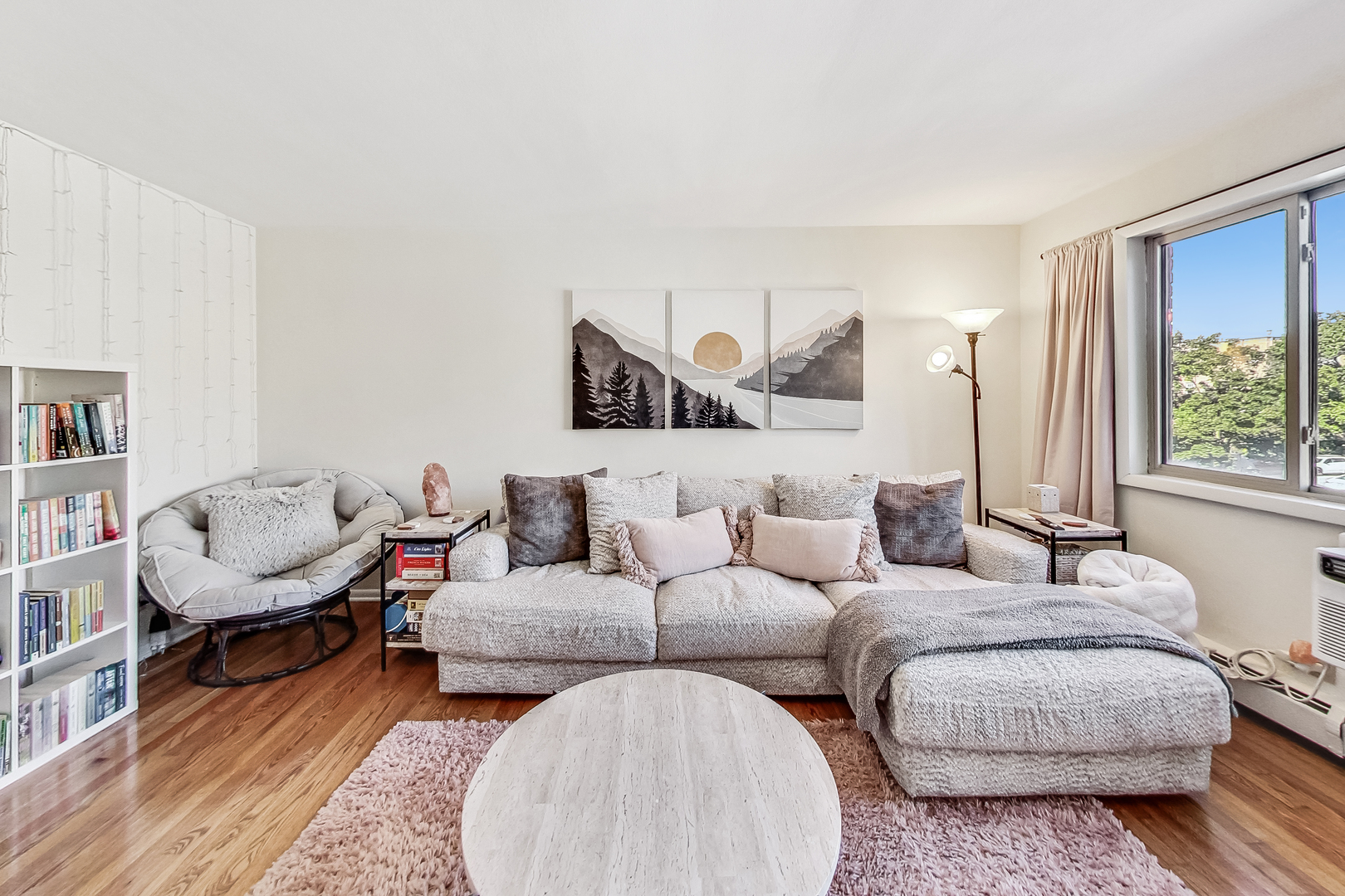 707 Hinman Avenue Unit: 2C