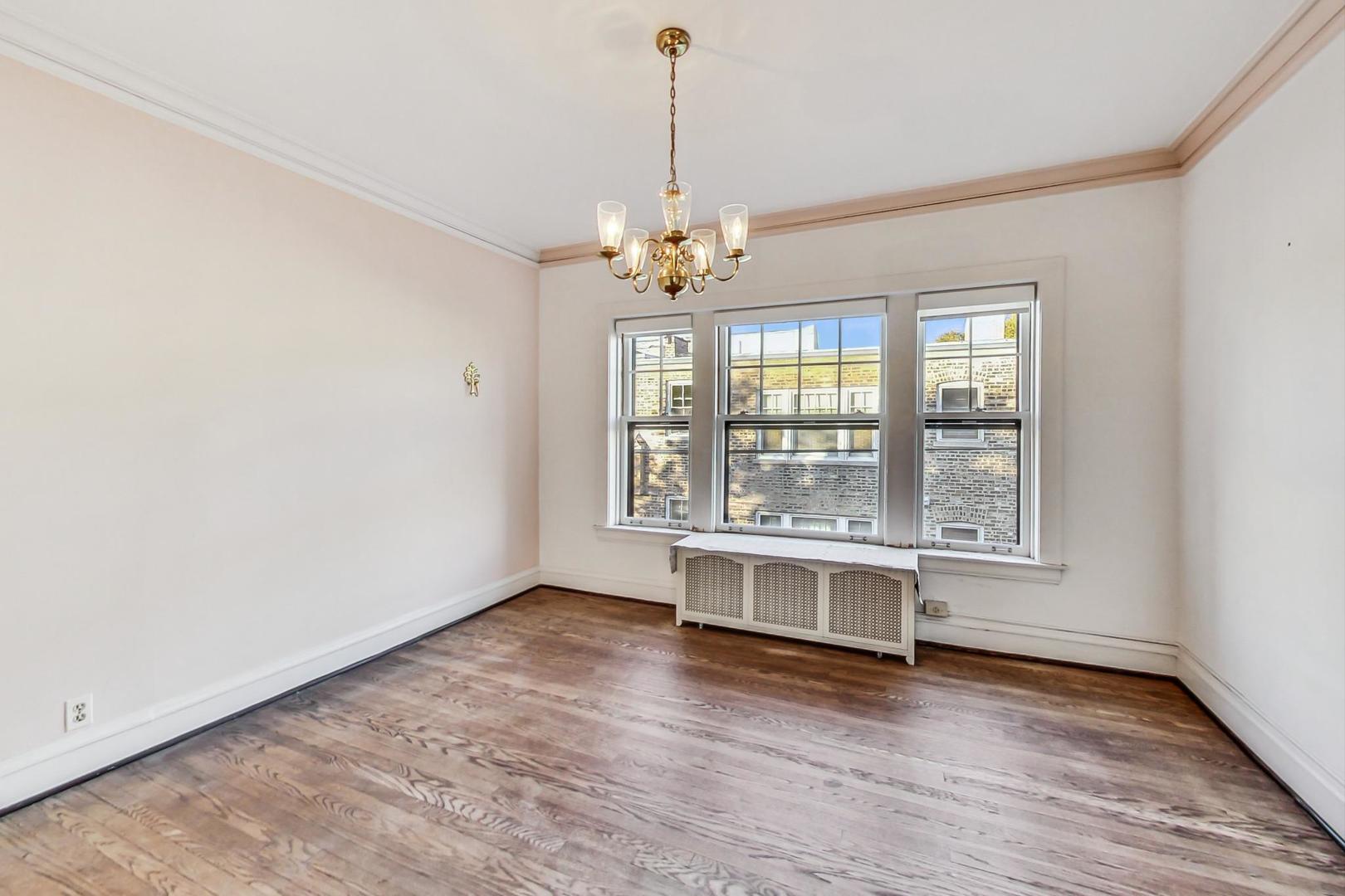 828 Michigan Avenue Unit: D3