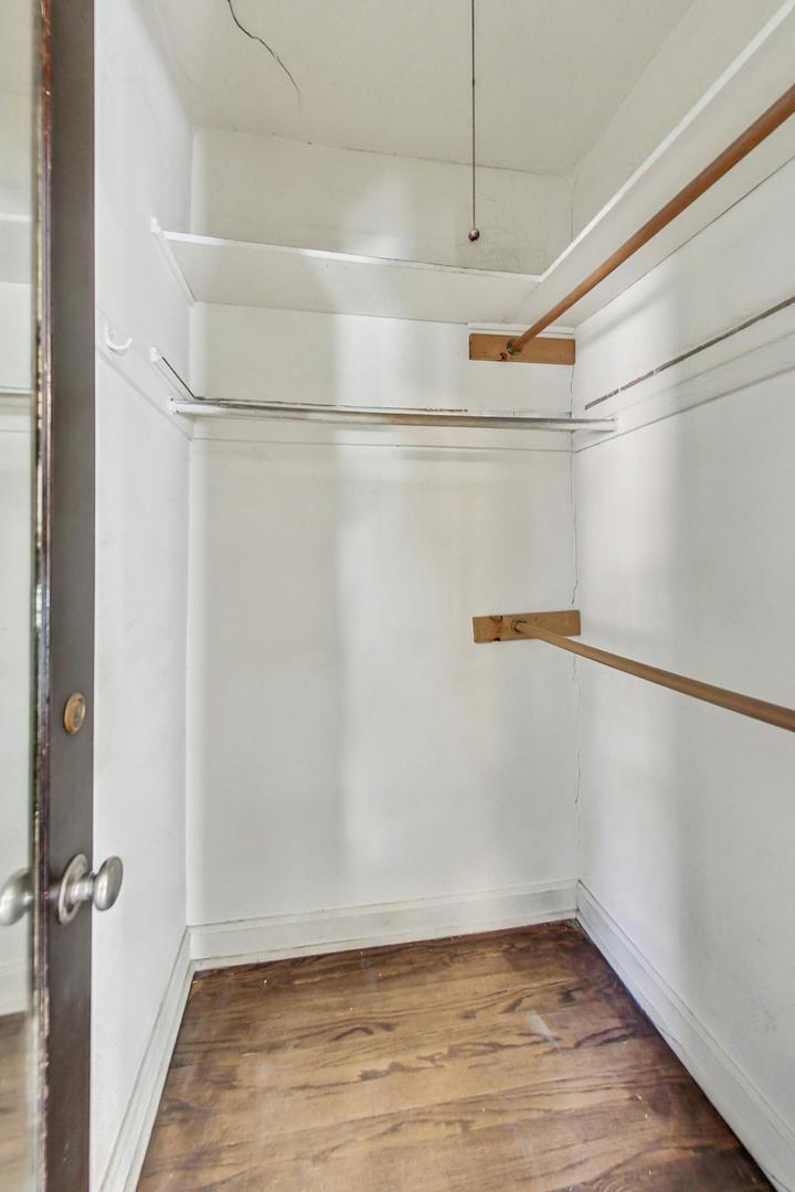 828 Michigan Avenue Unit: D3