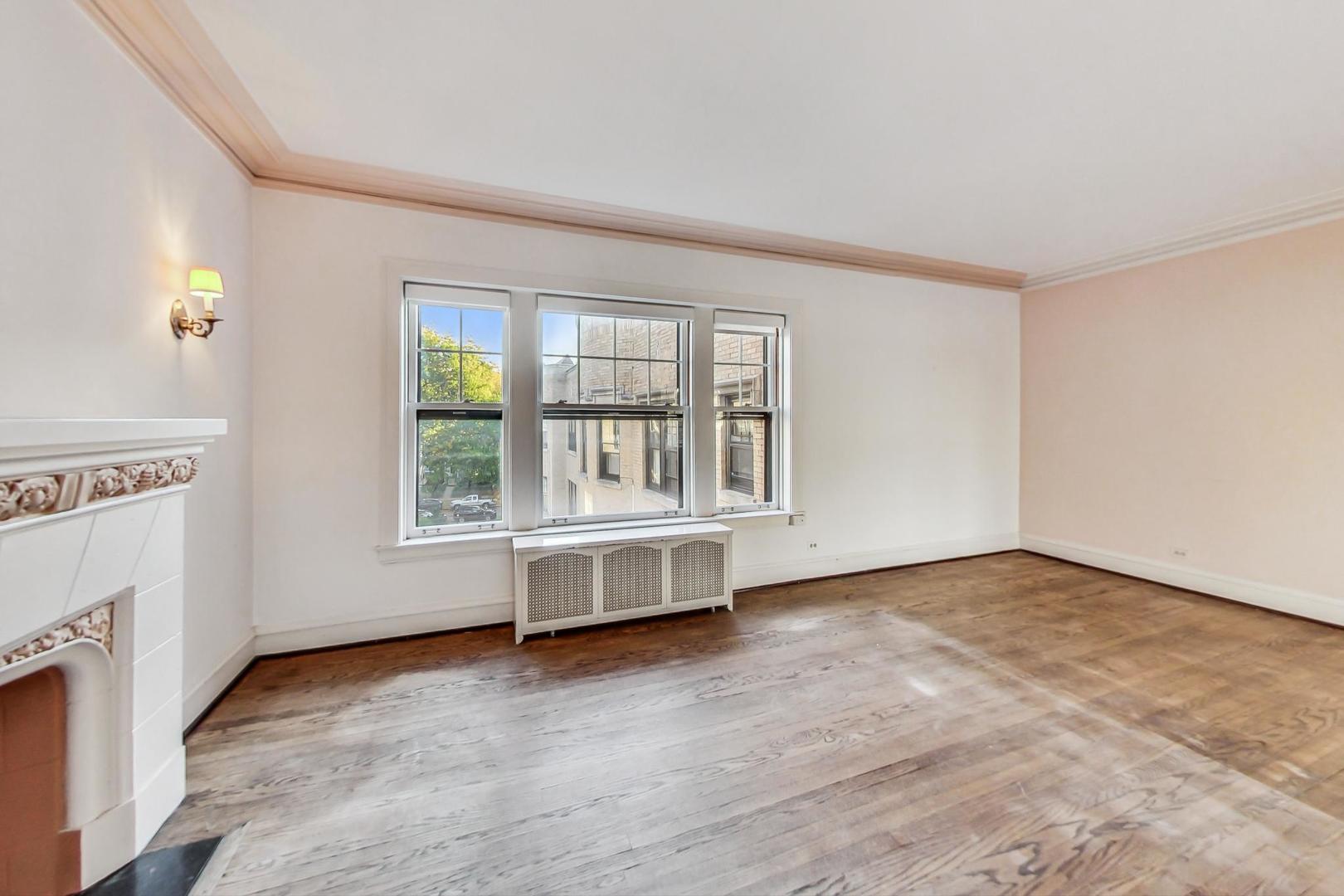 828 Michigan Avenue Unit: D3