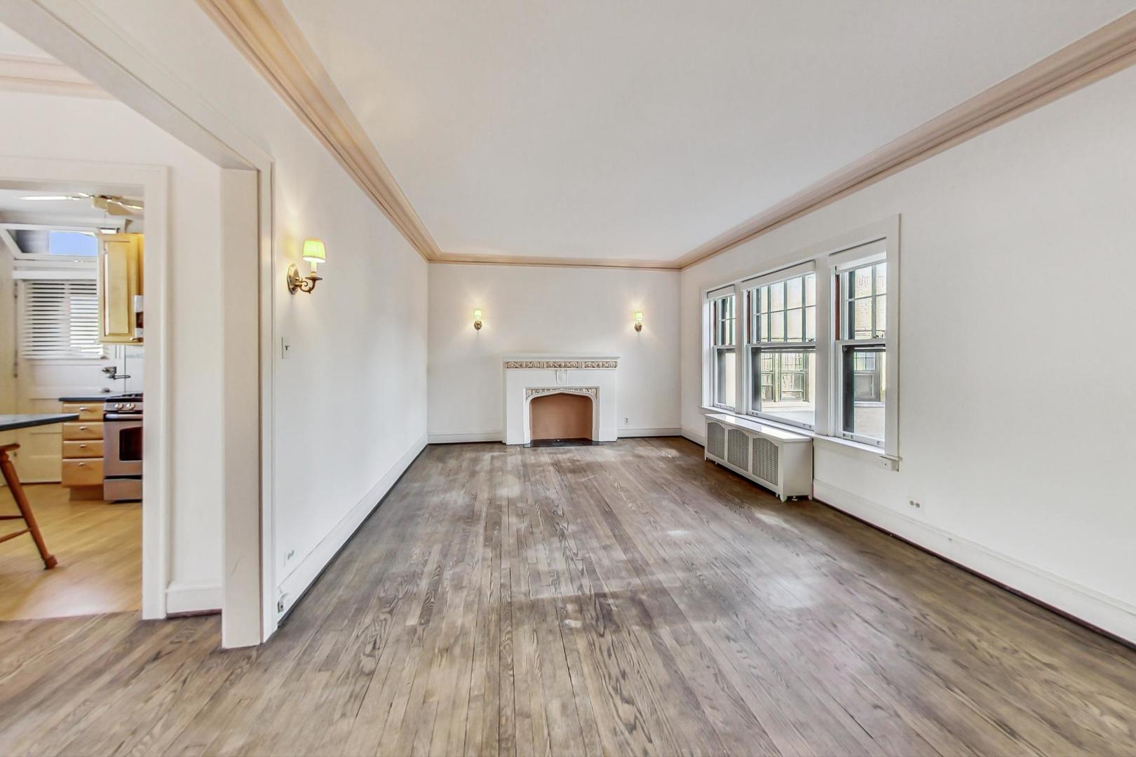 828 Michigan Avenue Unit: D3