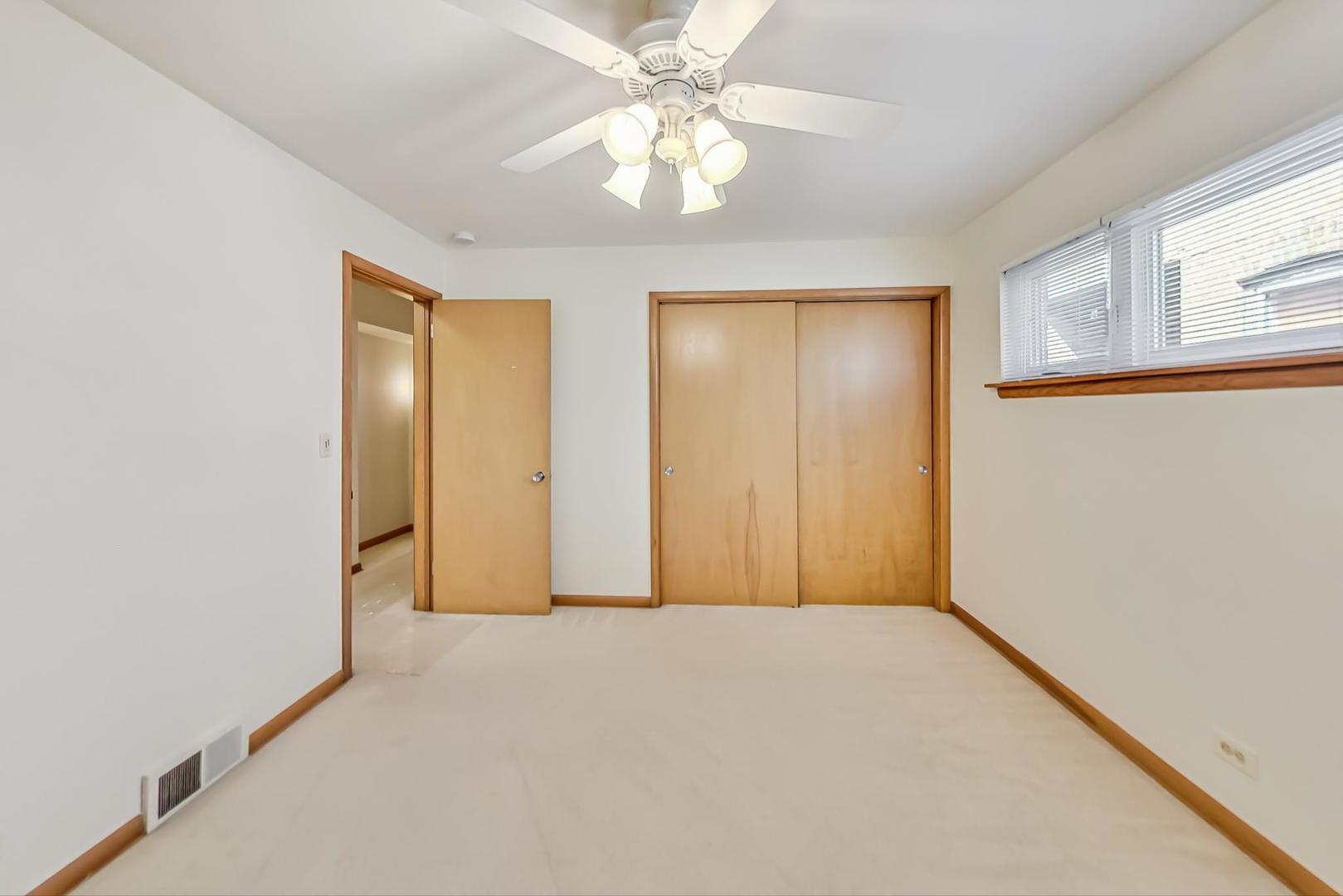 1106 Hull Terrace Unit: 2