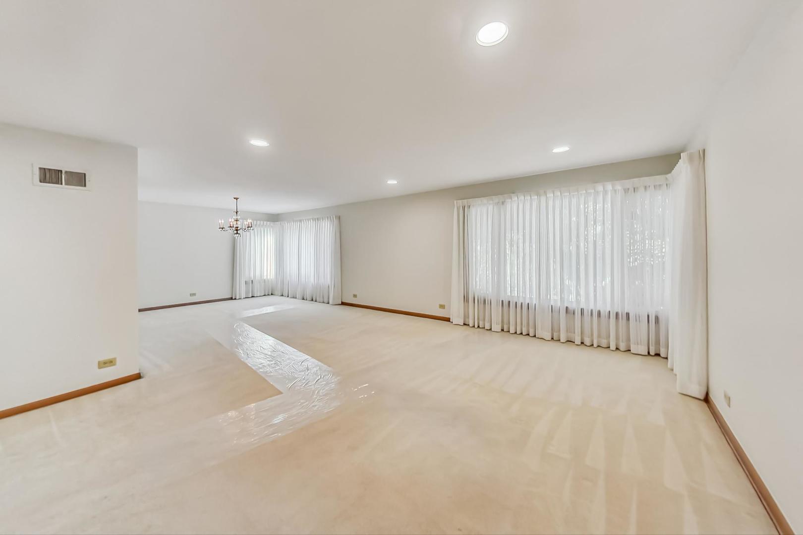 1106 Hull Terrace Unit: 2