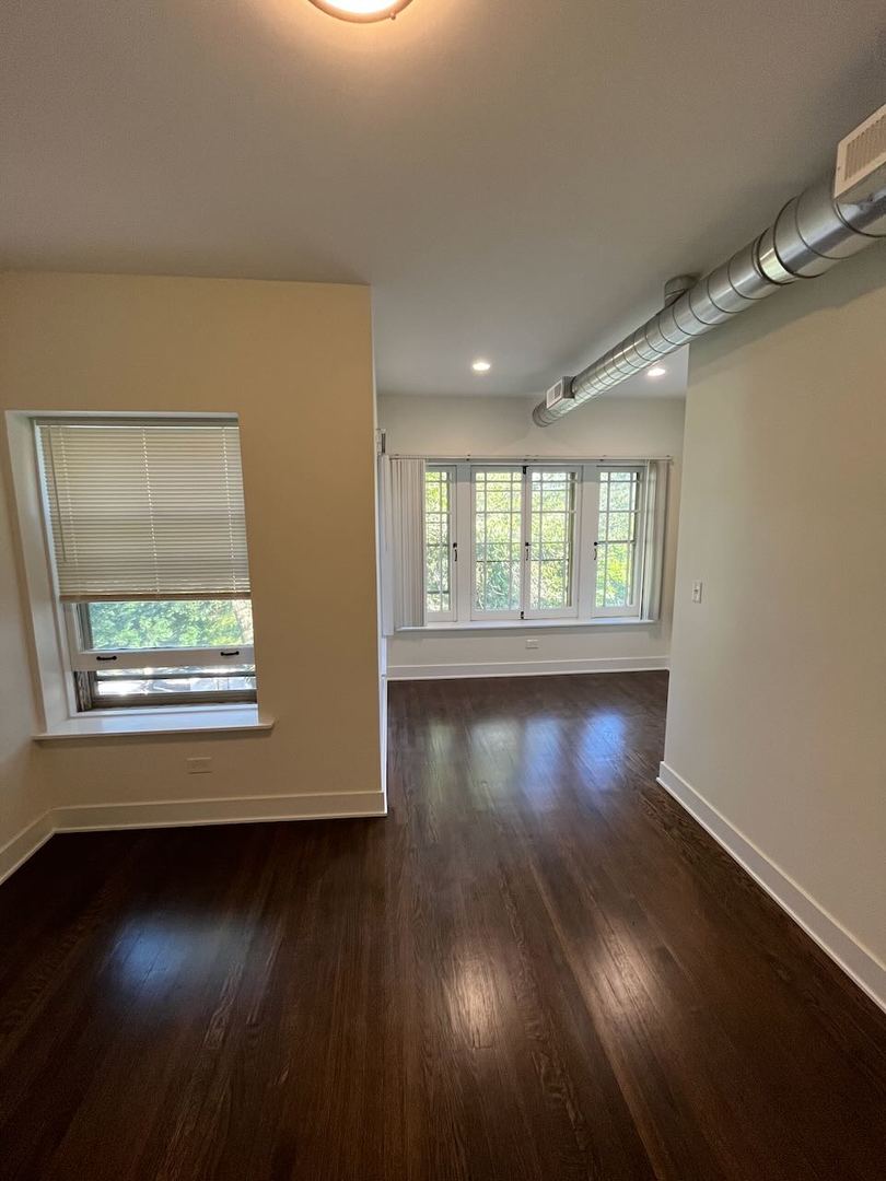 130 Main Street Unit: 130-3