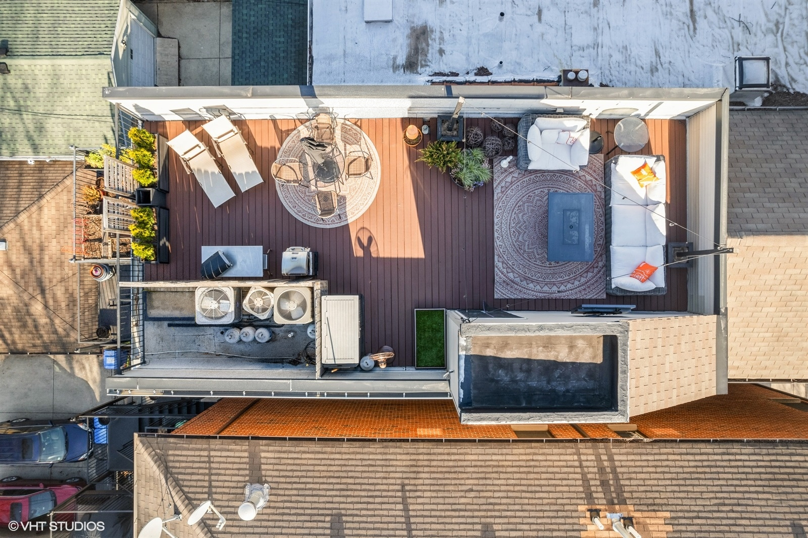 1512 W Victoria Street Unit: 3